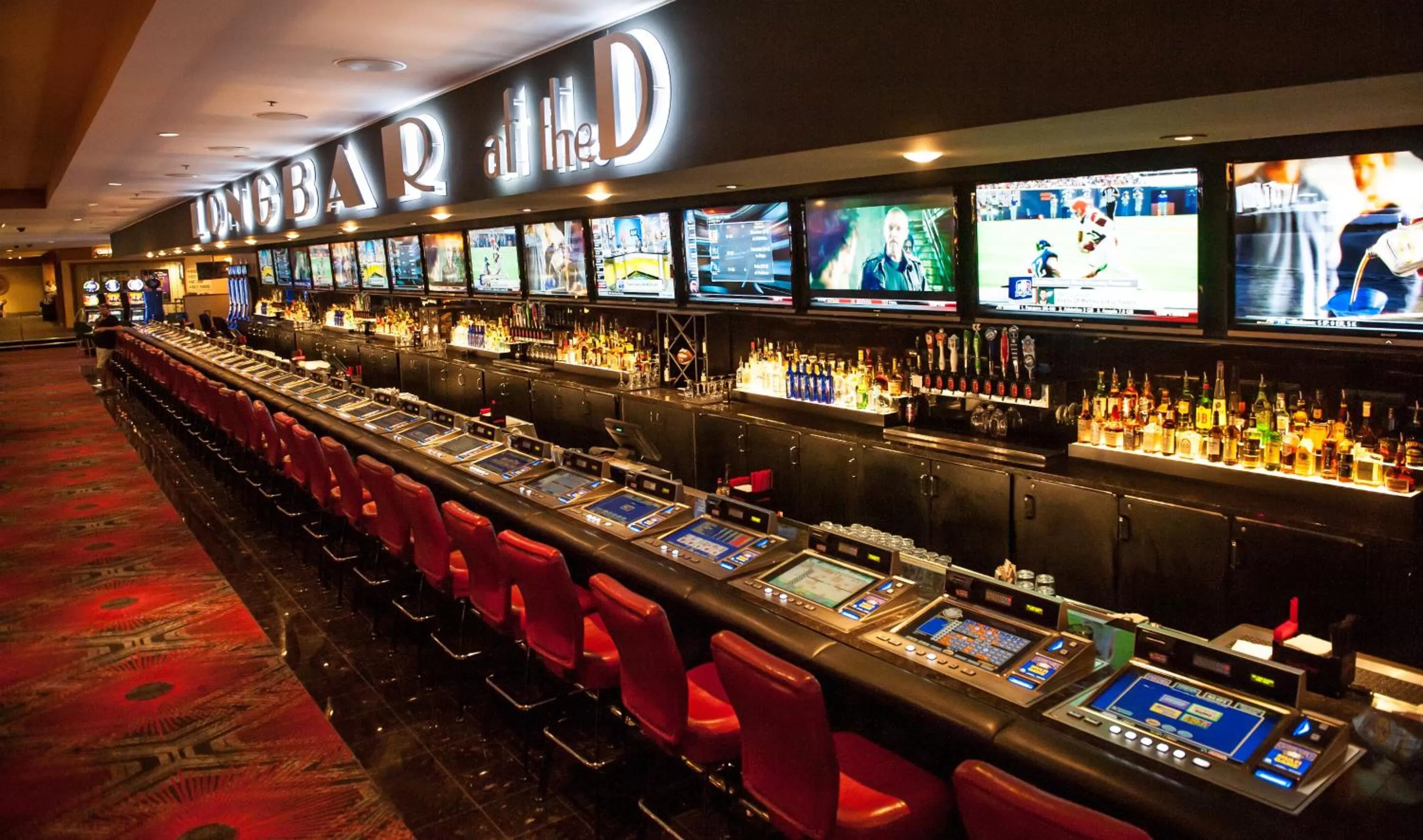 Lounge or bar in The D Las Vegas