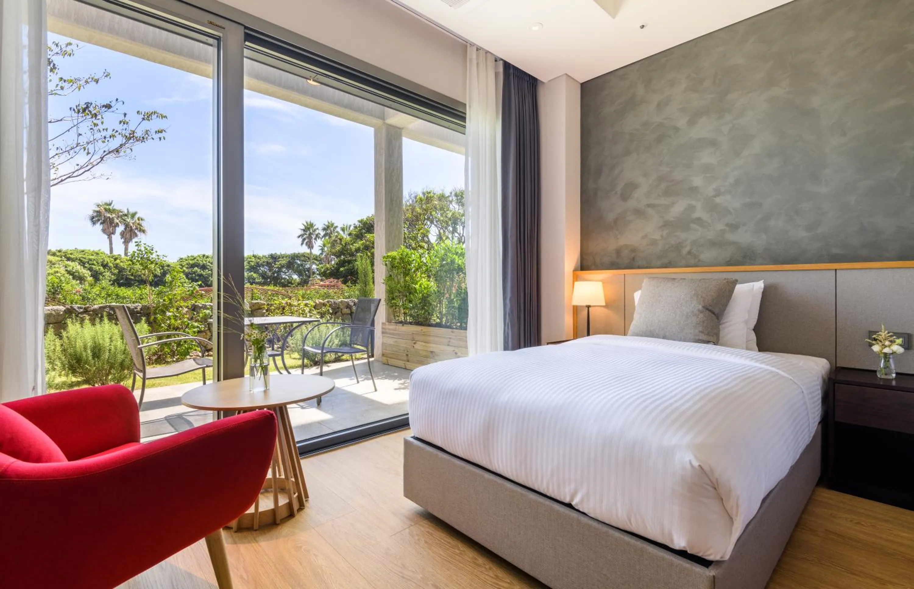 Bed in The Grand Sumorum