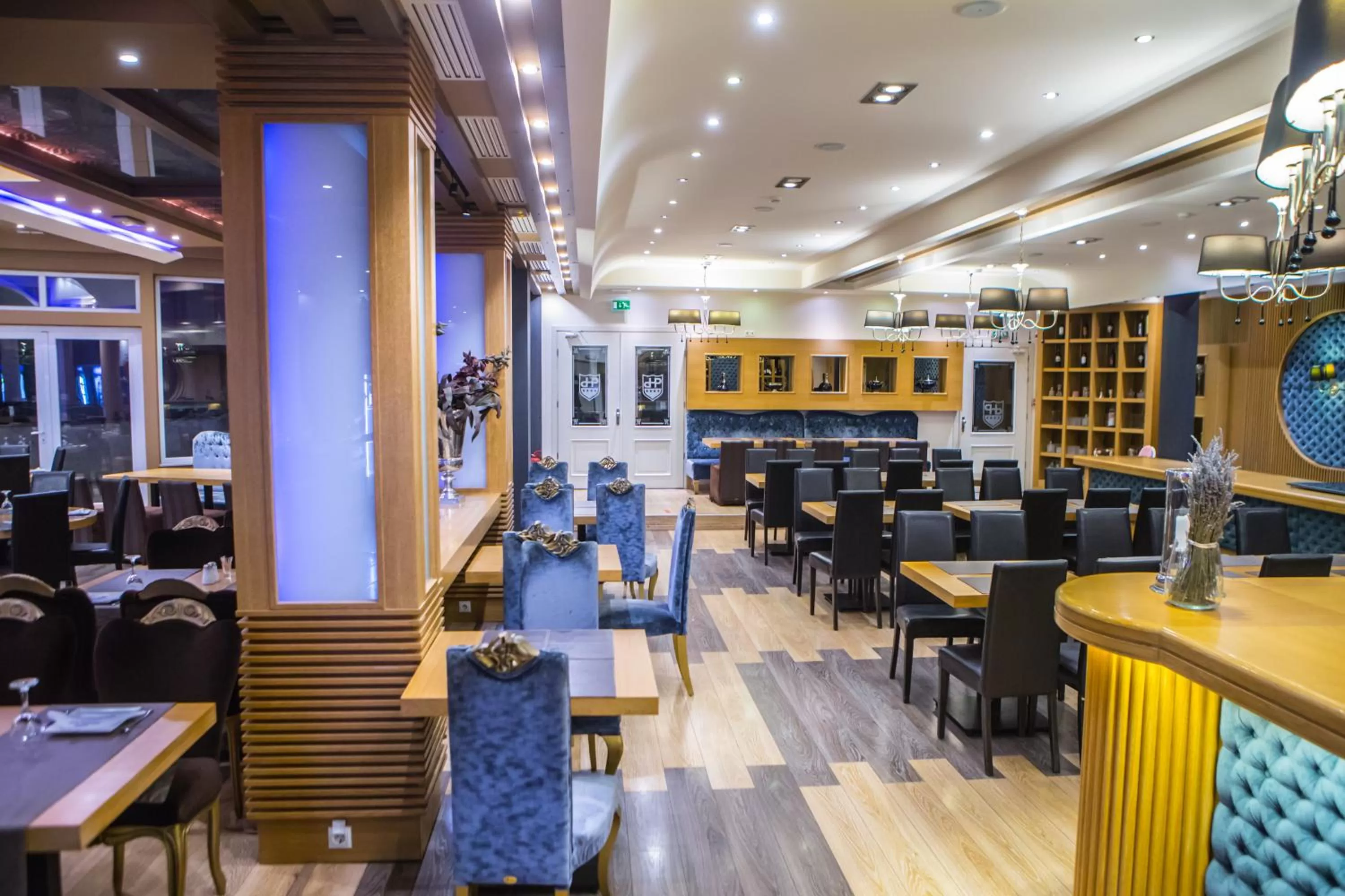 Restaurant/places to eat in Pantelidis Hotel & Spa