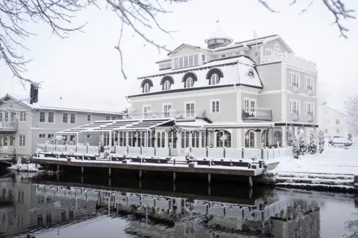 Property building in Åtellet Hotell