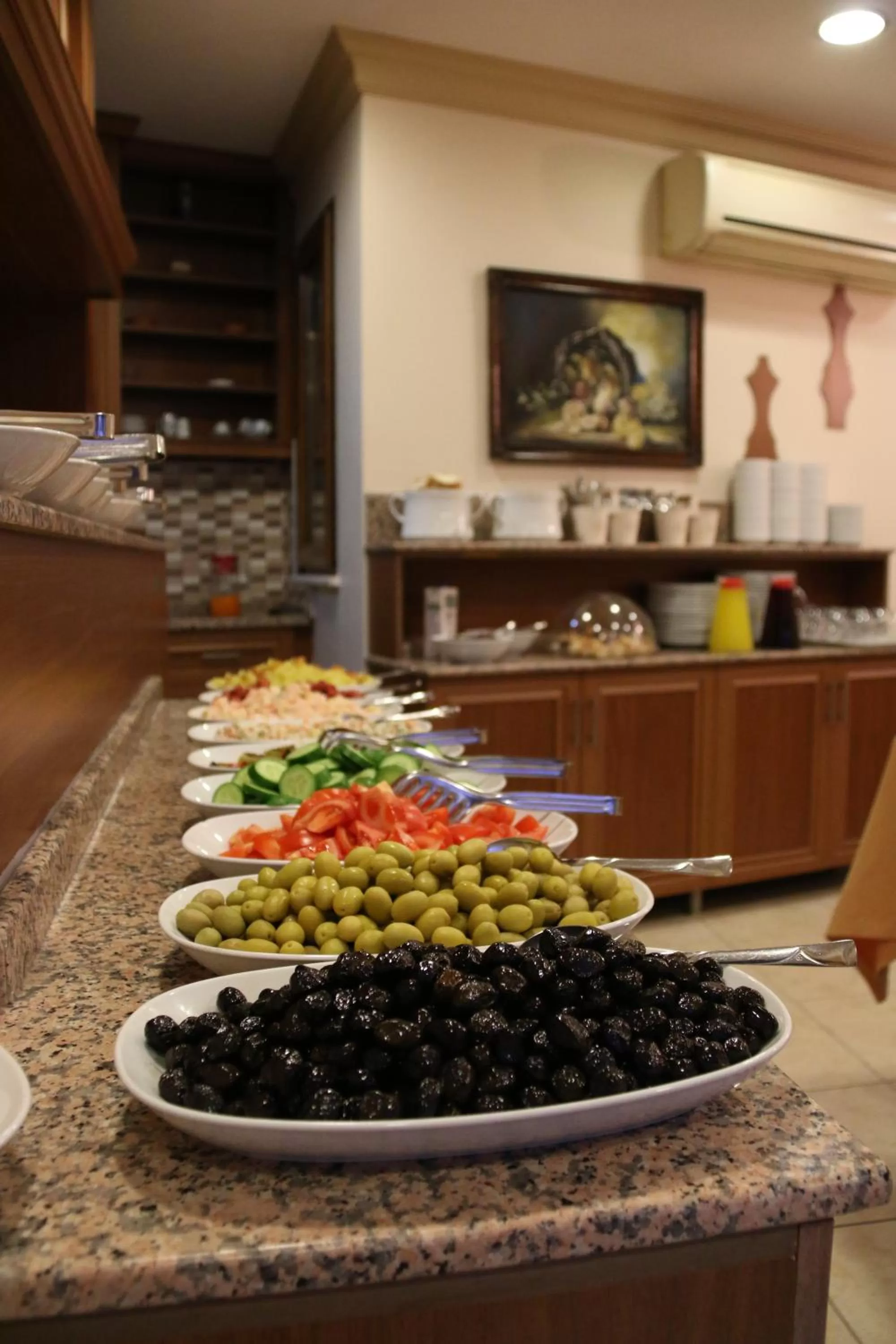 Buffet breakfast in Grand Peninsula Hotel