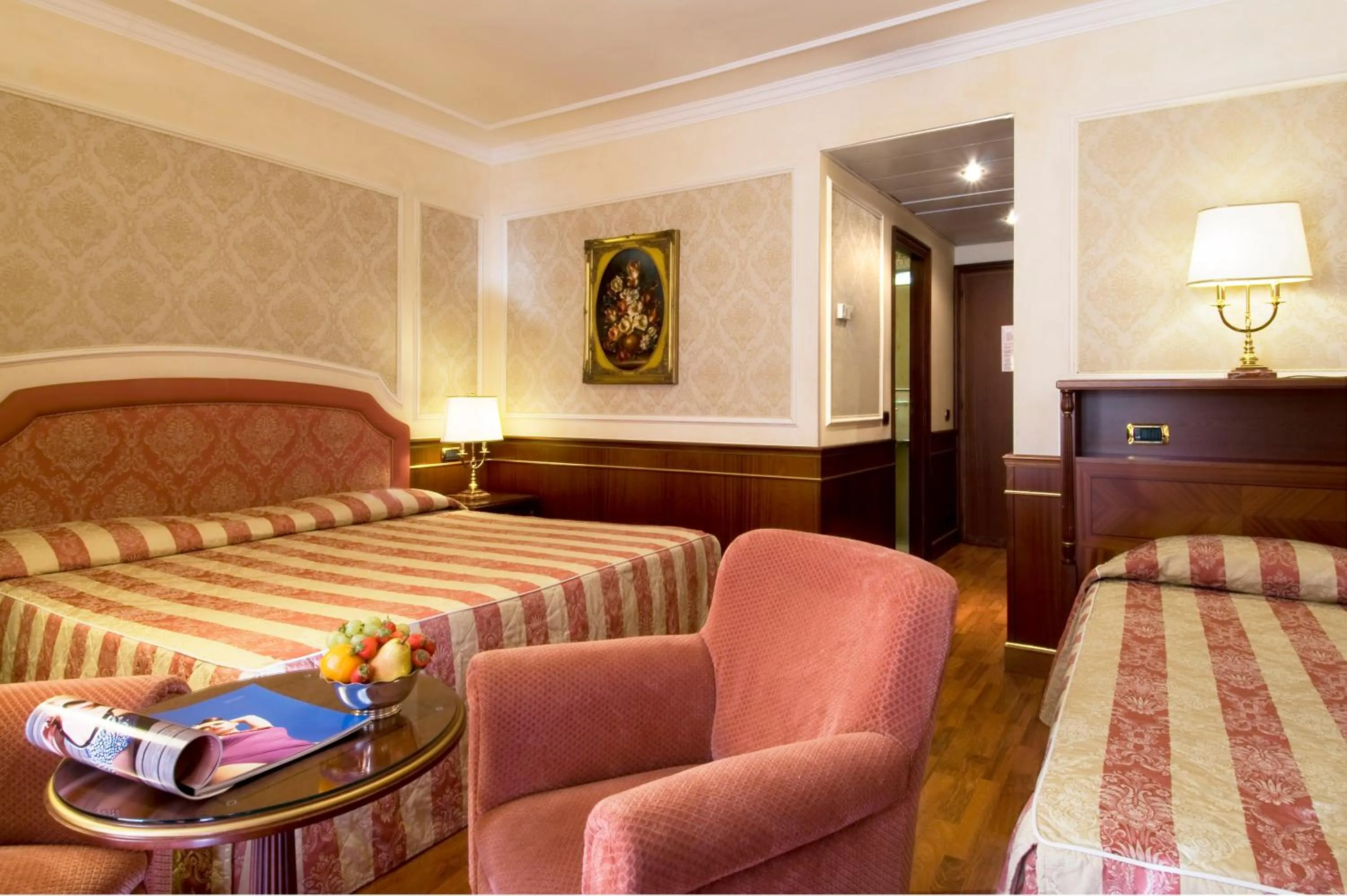 Photo of the whole room, Bed in Grand Hotel Dino