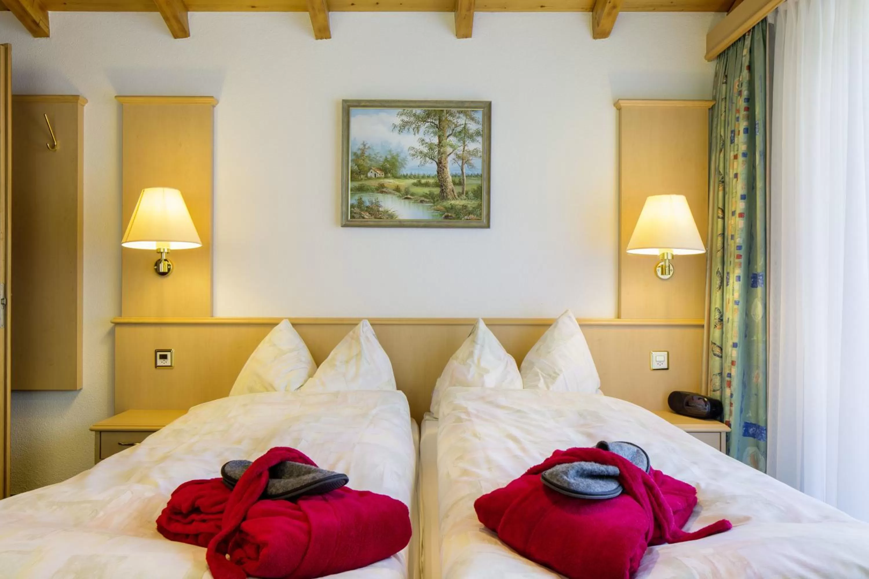 Mountain view, Bed in Wellness- und Schneesporthotel Christiania