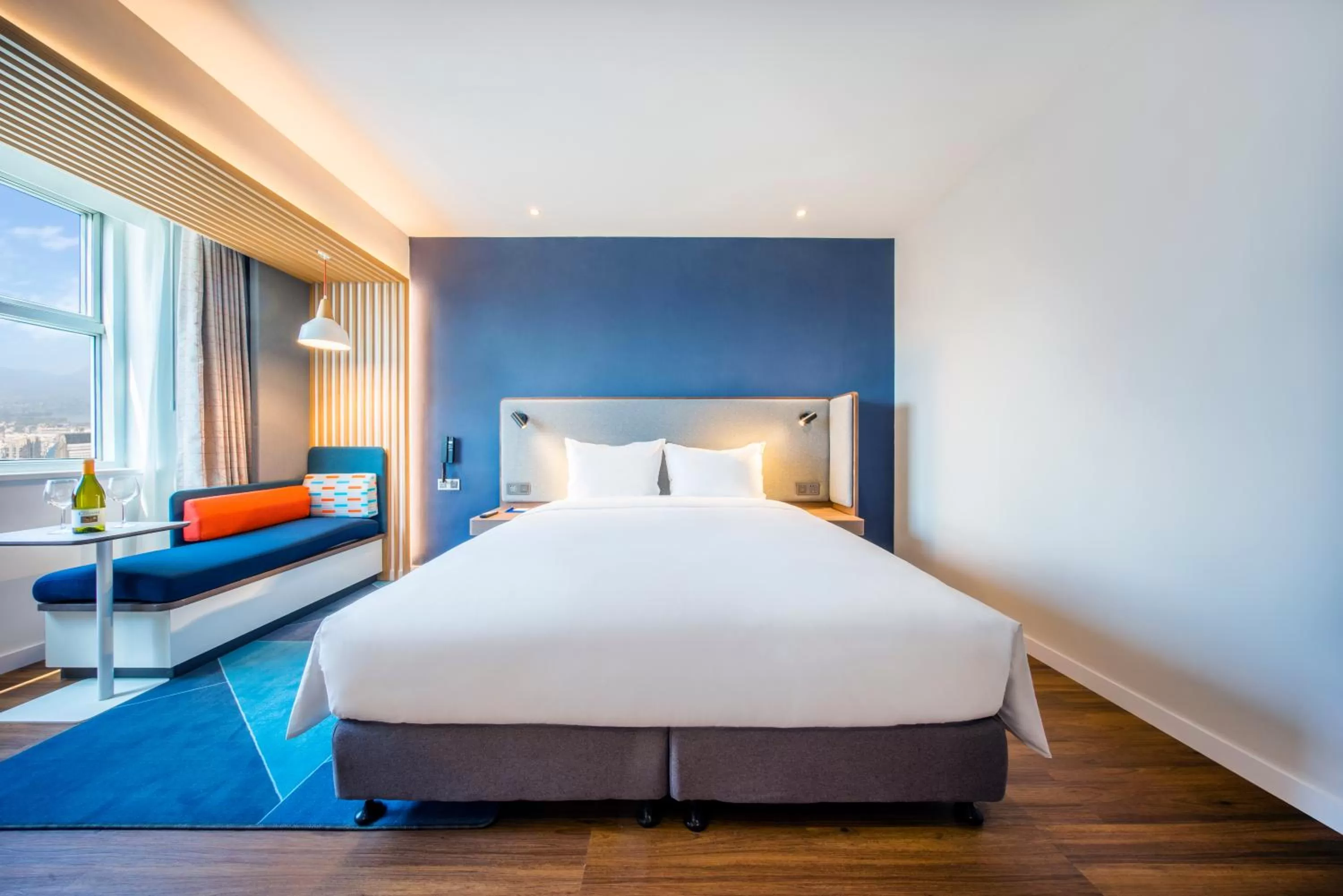 bunk bed, Bed in Holiday Inn Express Hangzhou Westlake East by IHG