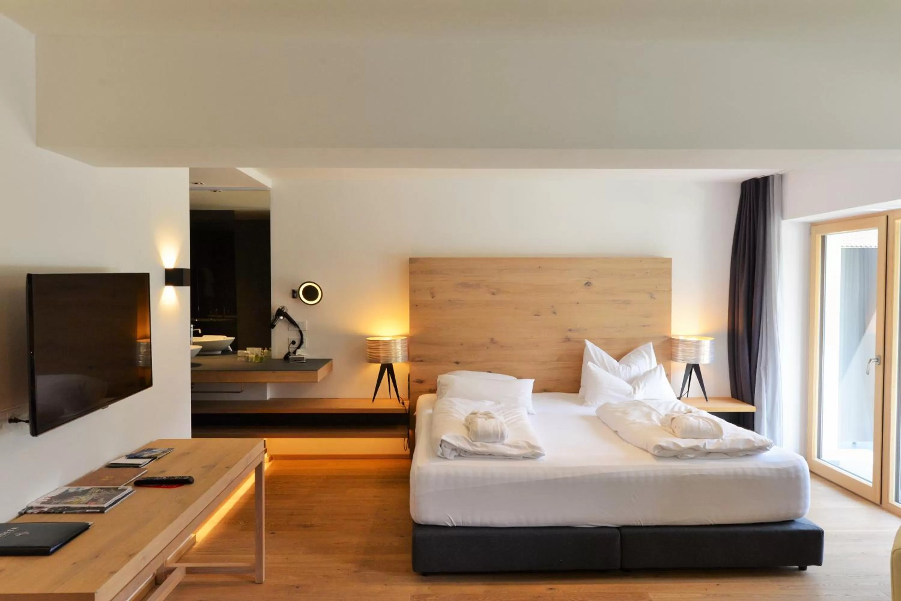 TV and multimedia, Bed in Das Graseck - mountain hideaway & health care