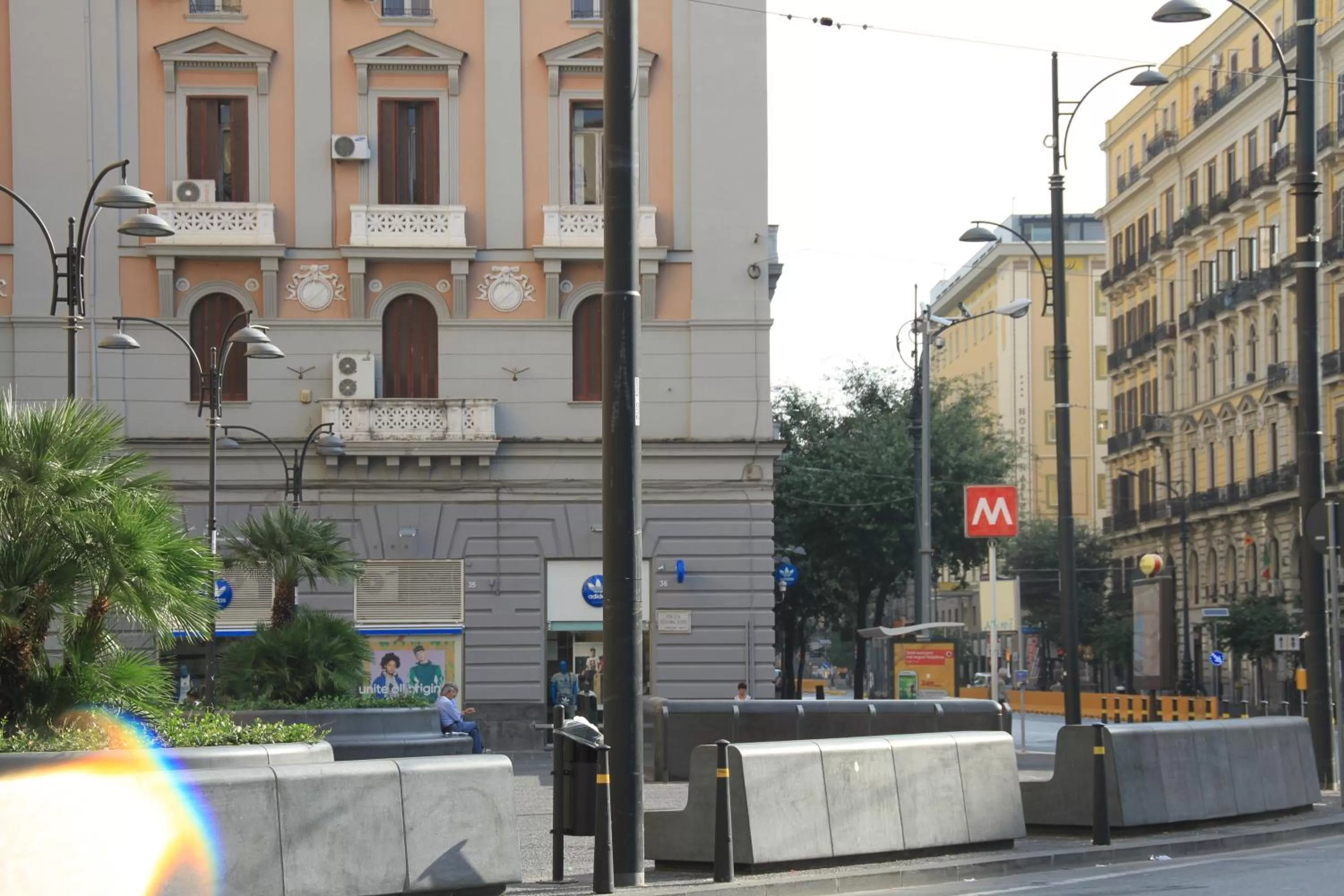 Property building in Bovio Modern Suite