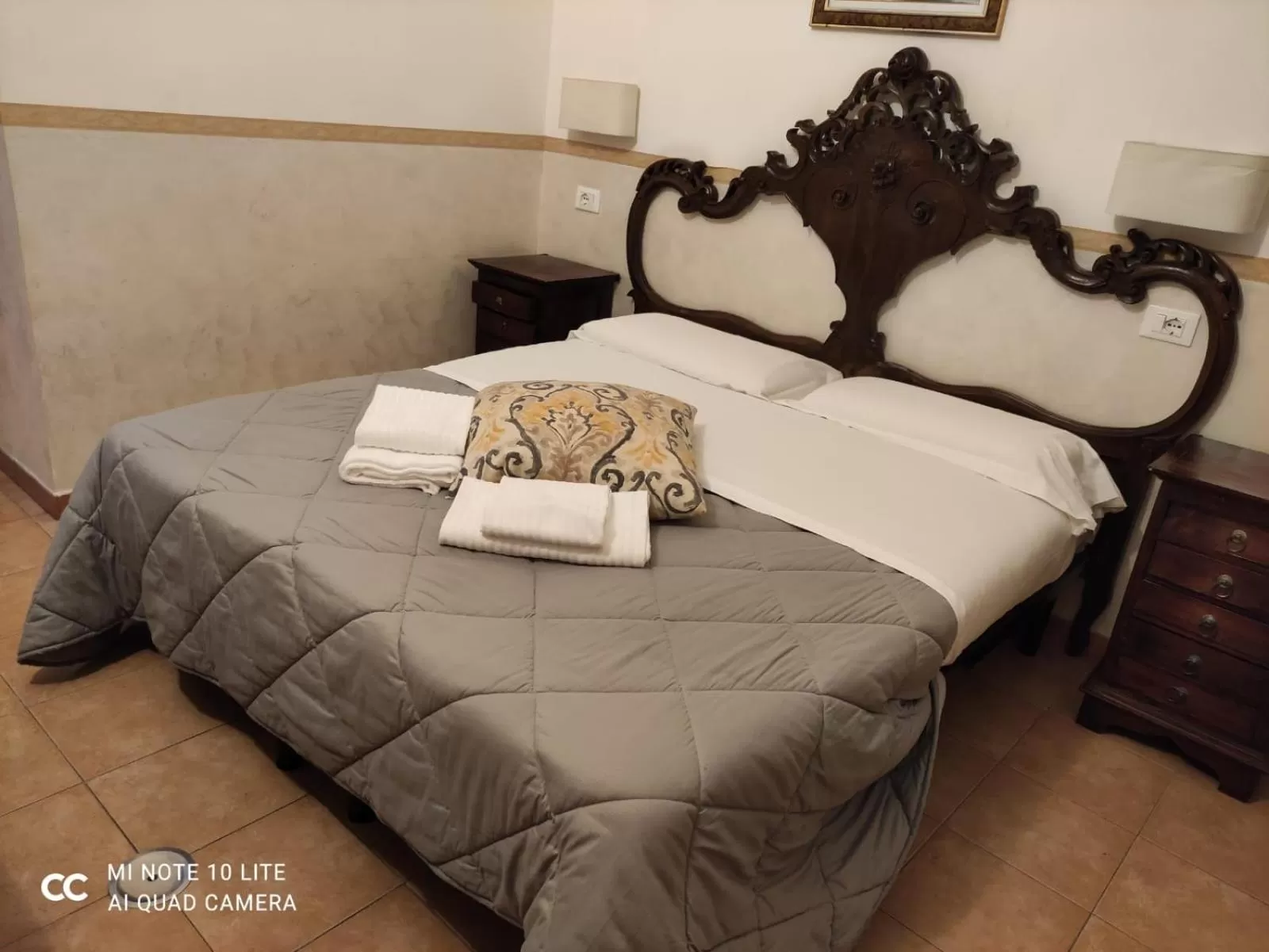 Double or Twin Room in Conte GuestHouse