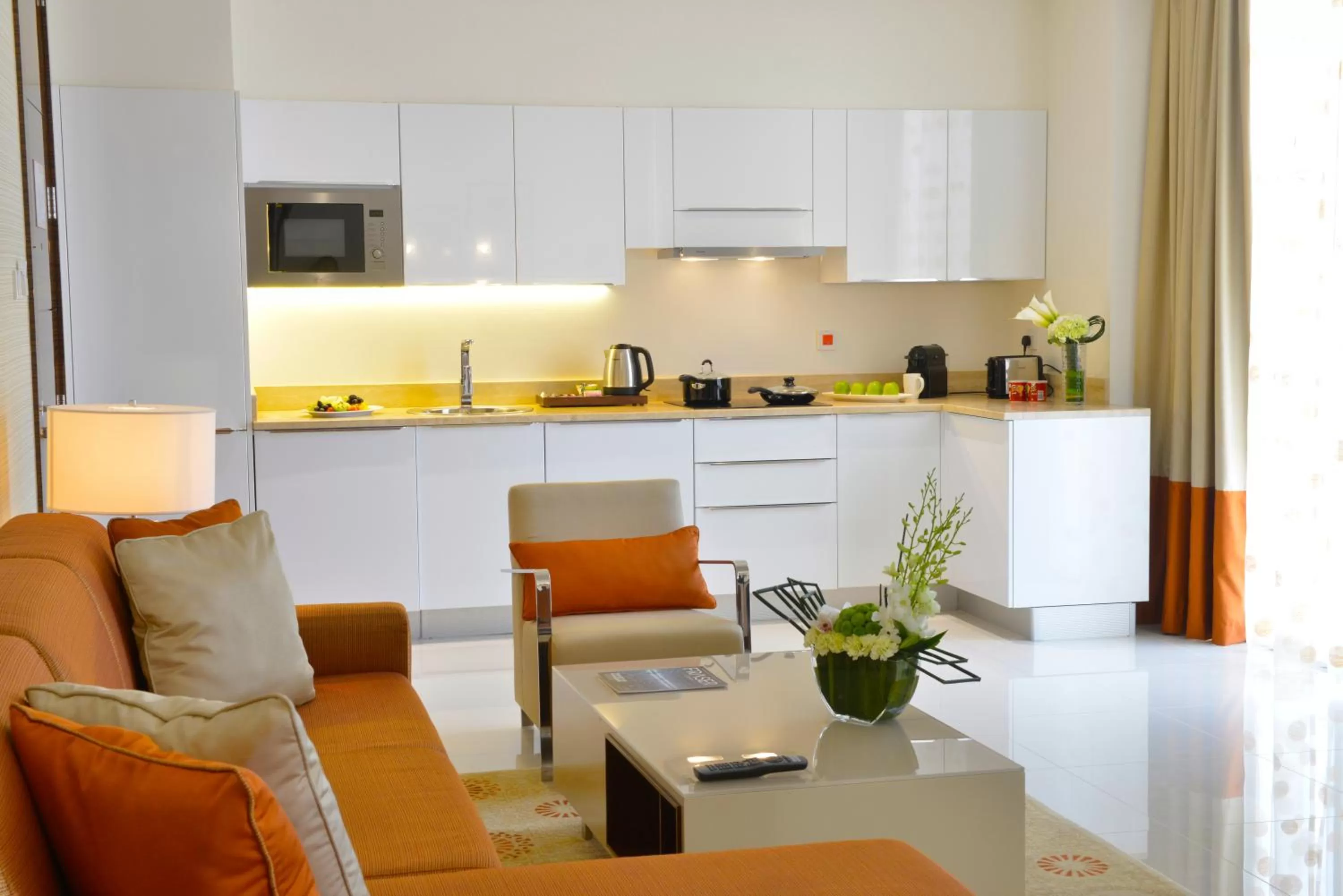 Kitchen or kitchenette in Fraser Suites Diplomatic Area Bahrain