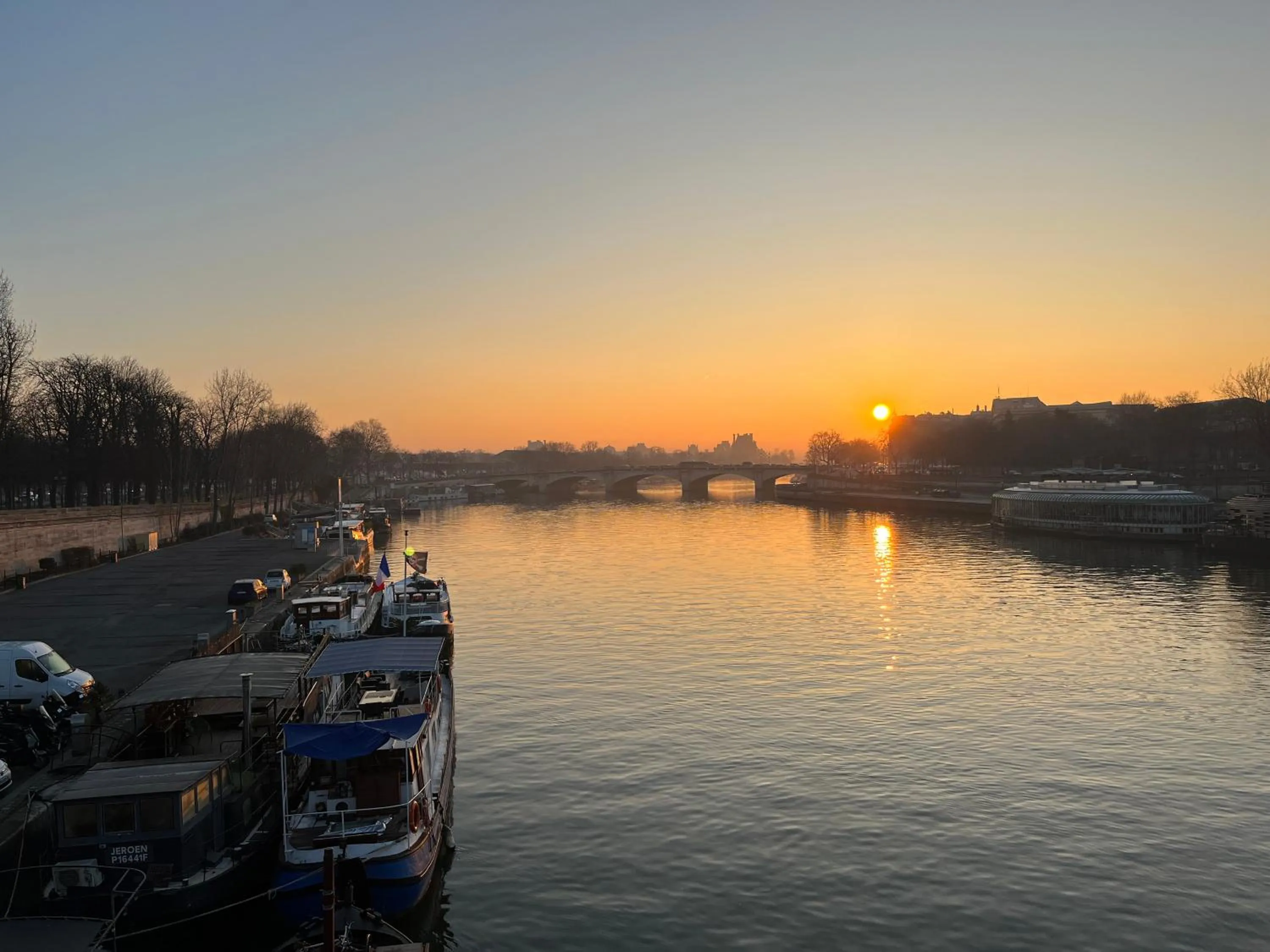 River view in Montparnasse Daguerre