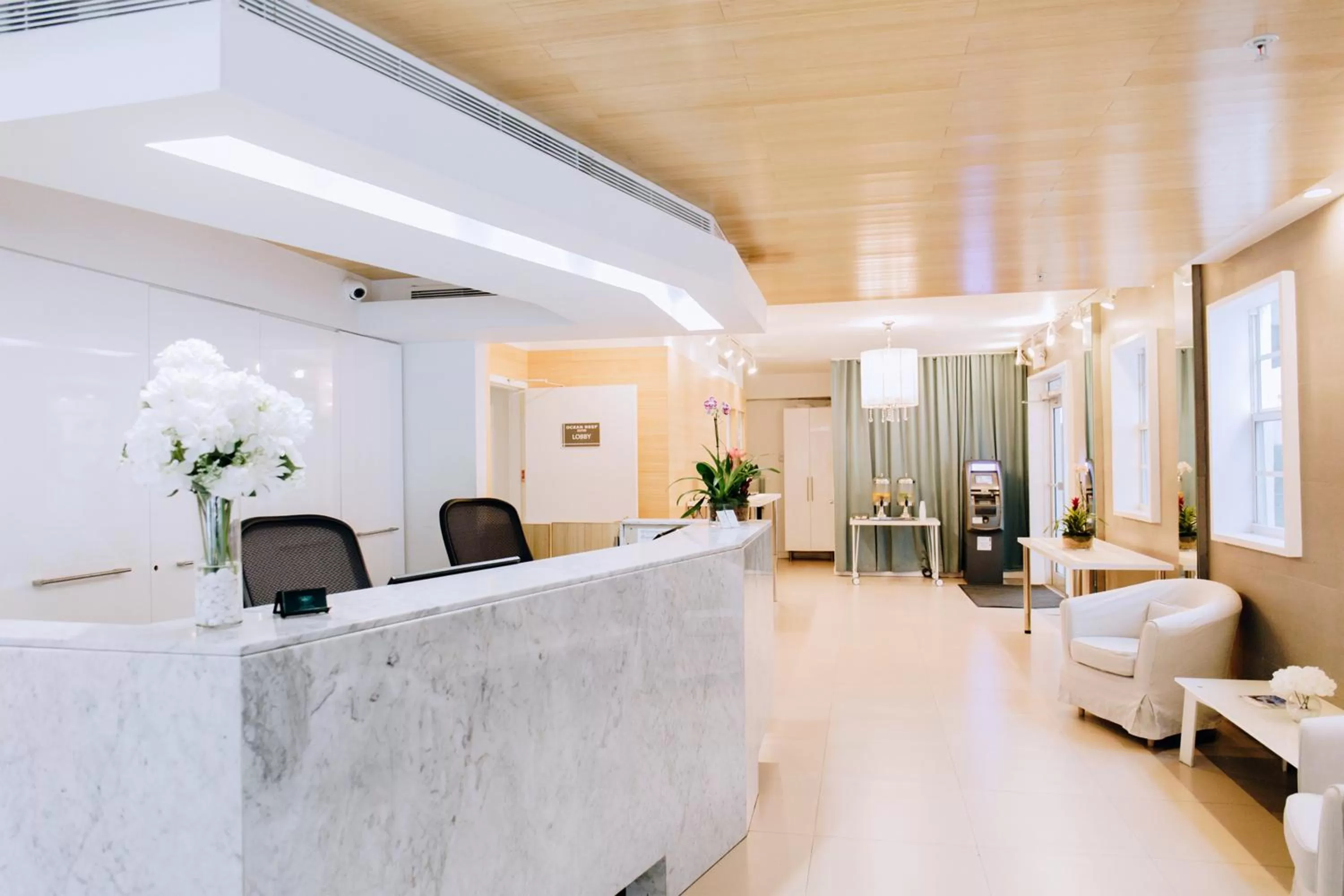 Lobby or reception in Ocean Reef Suites