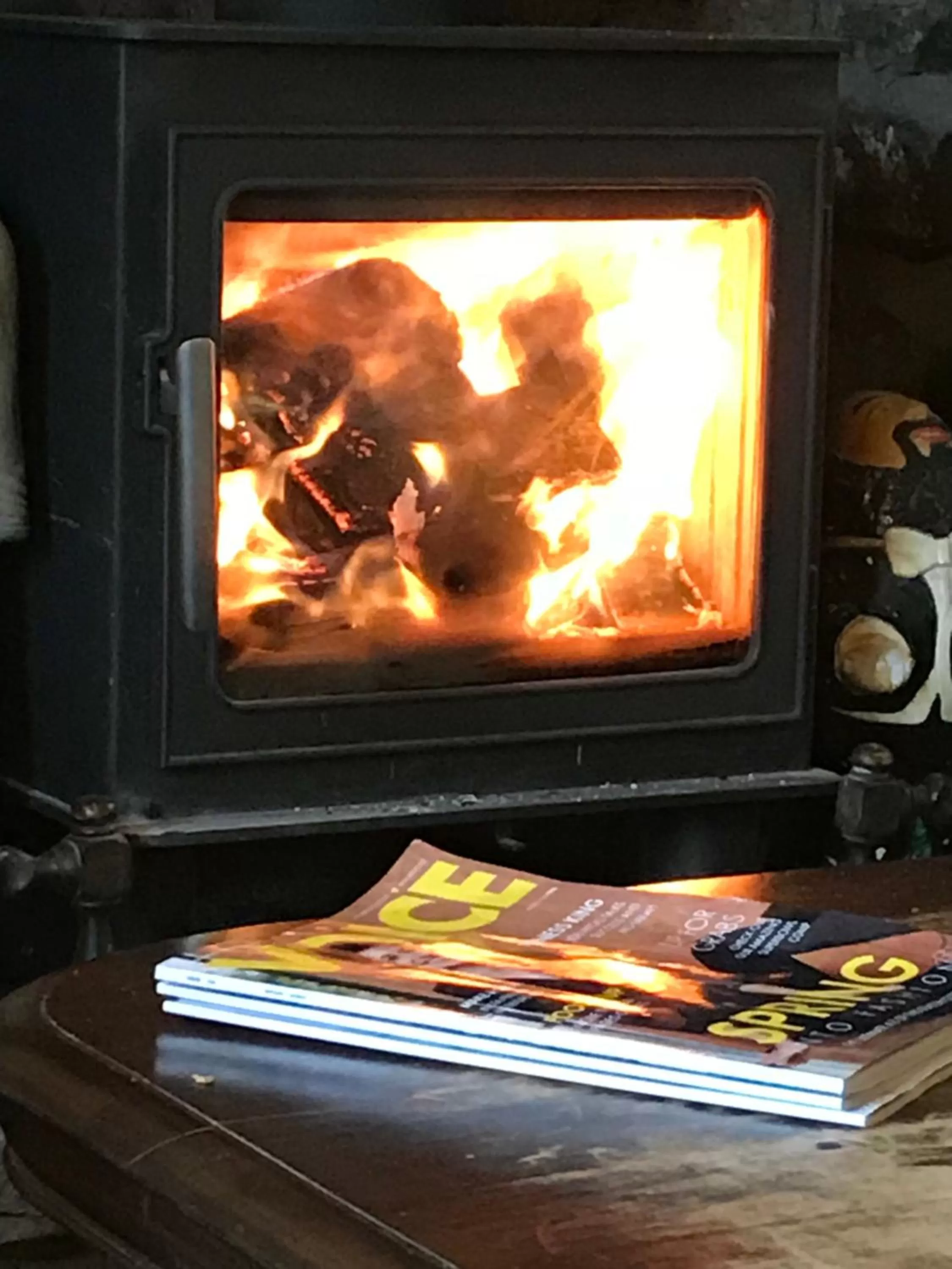 Lounge or bar in The New Court Inn