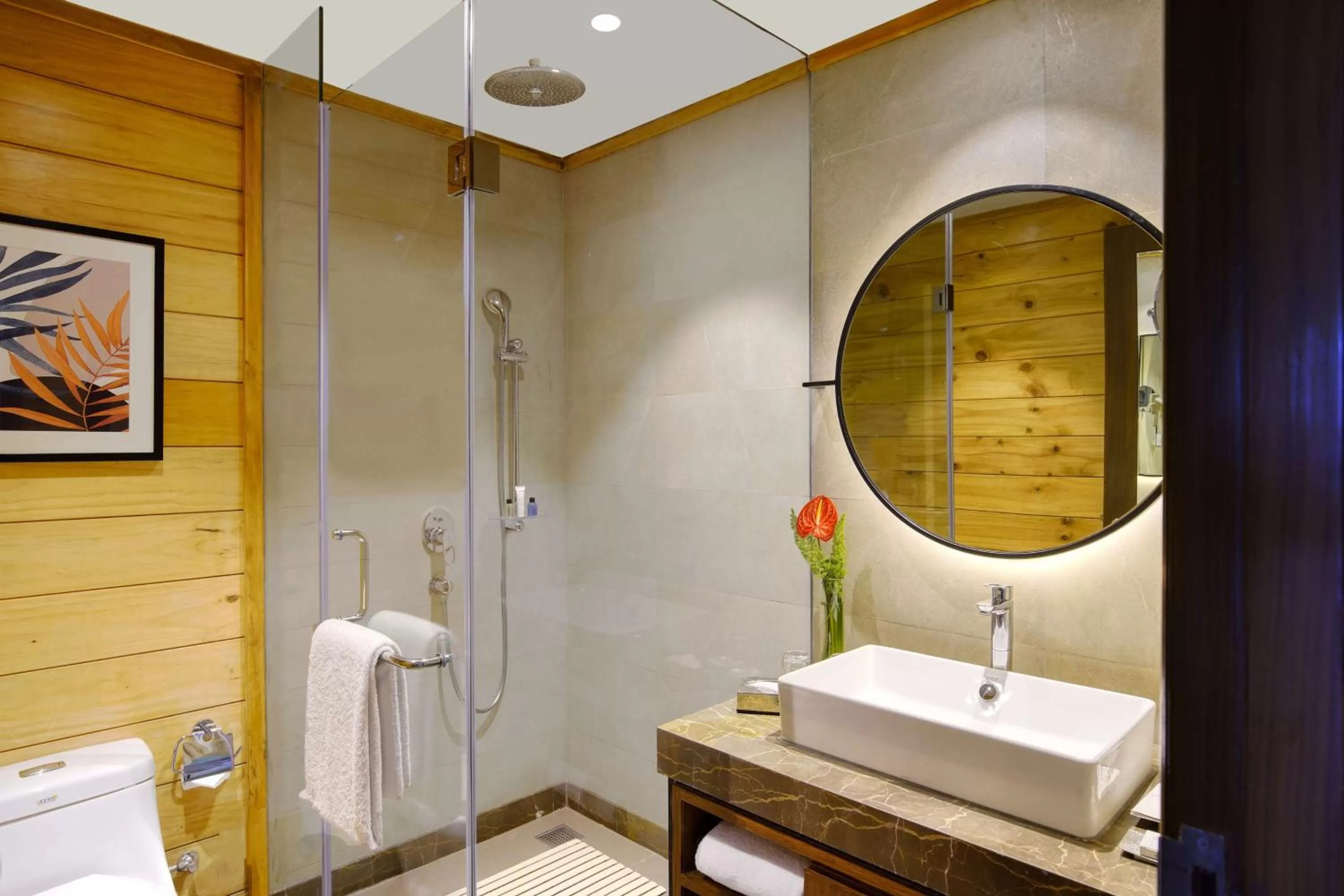Bathroom in Radisson Blu Resort Dharamshala