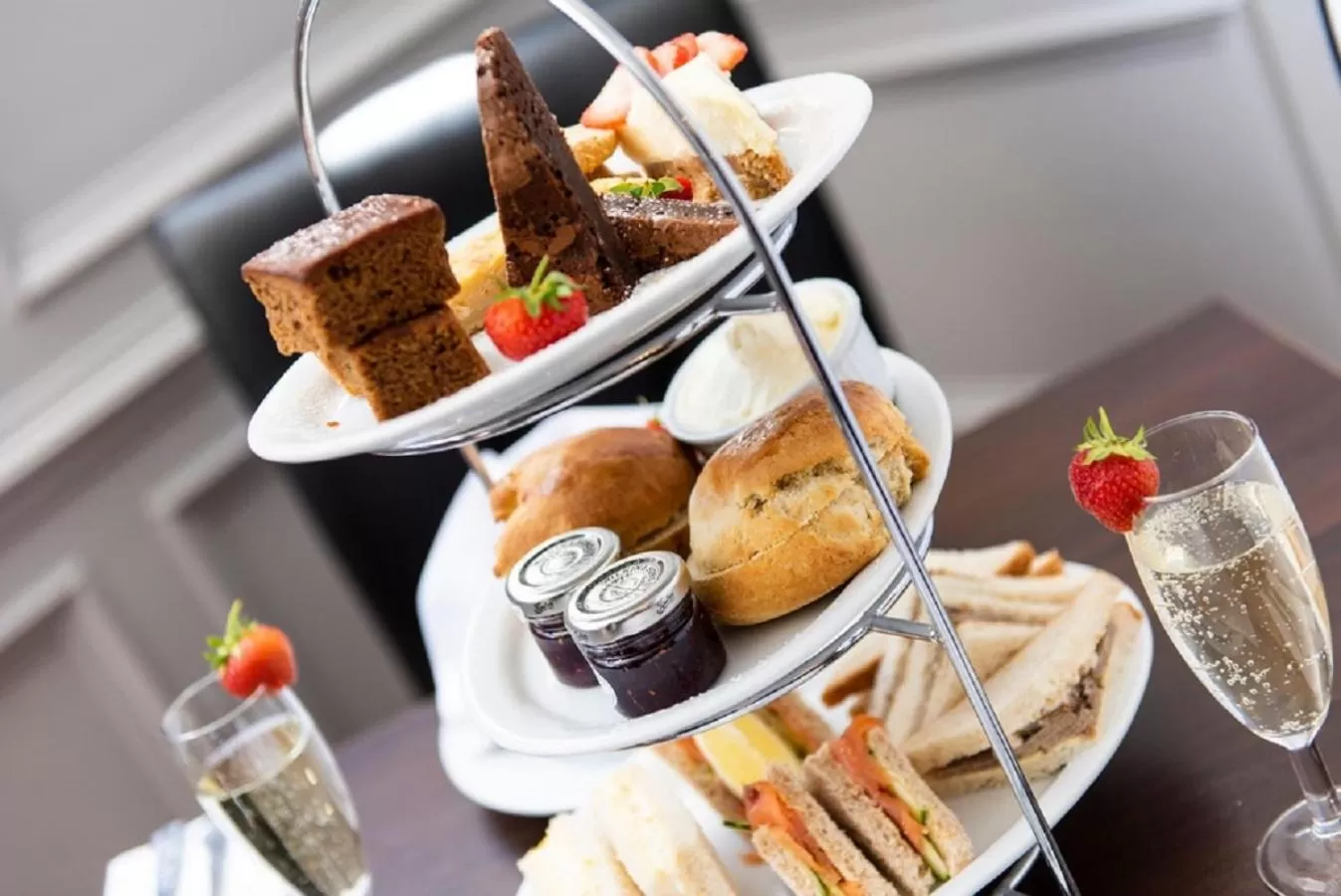 Food and drinks in The Imperial Crown Hotel