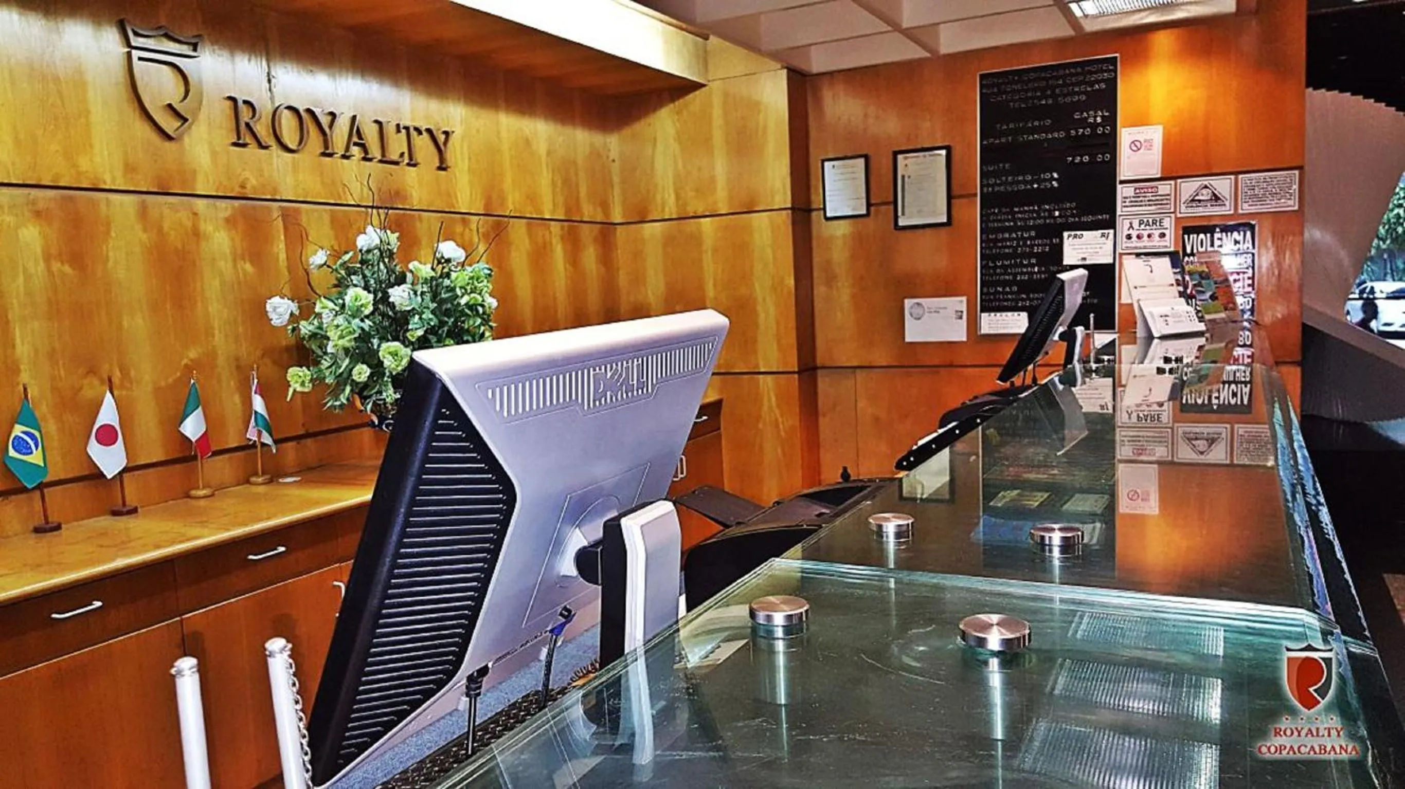 Lobby or reception in Royalty Copacabana Hotel