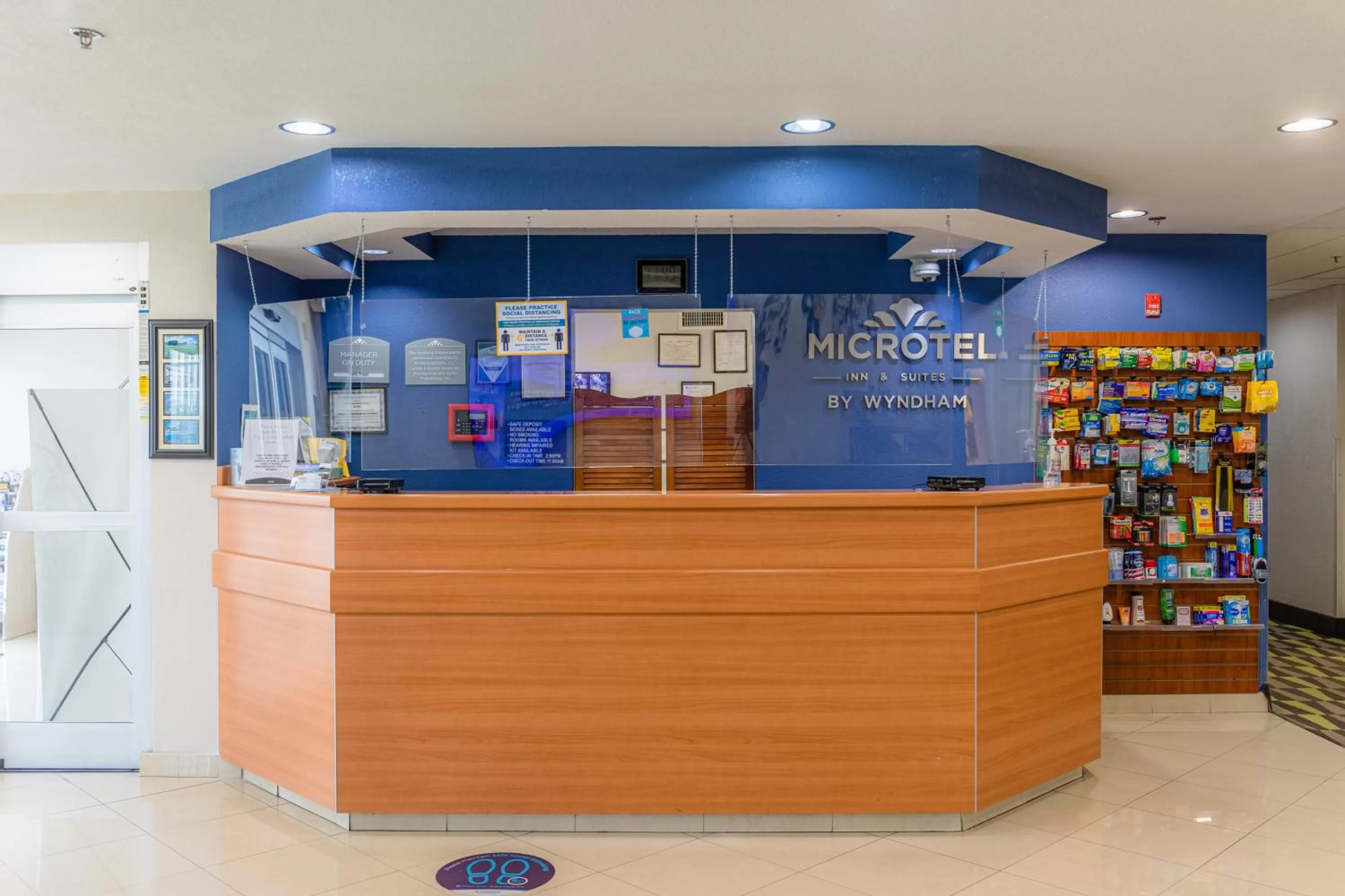 Lobby or reception in Microtel Inn & Suites by Wyndham Kingsland Naval Base I-95