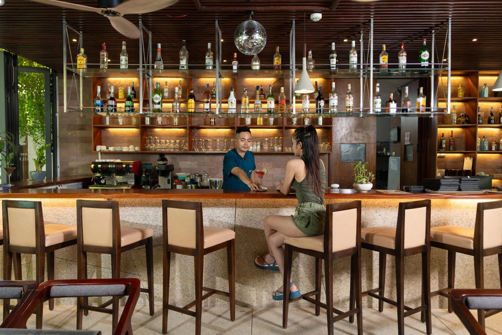 Restaurant/places to eat in Mulberry Collection Silk Eco