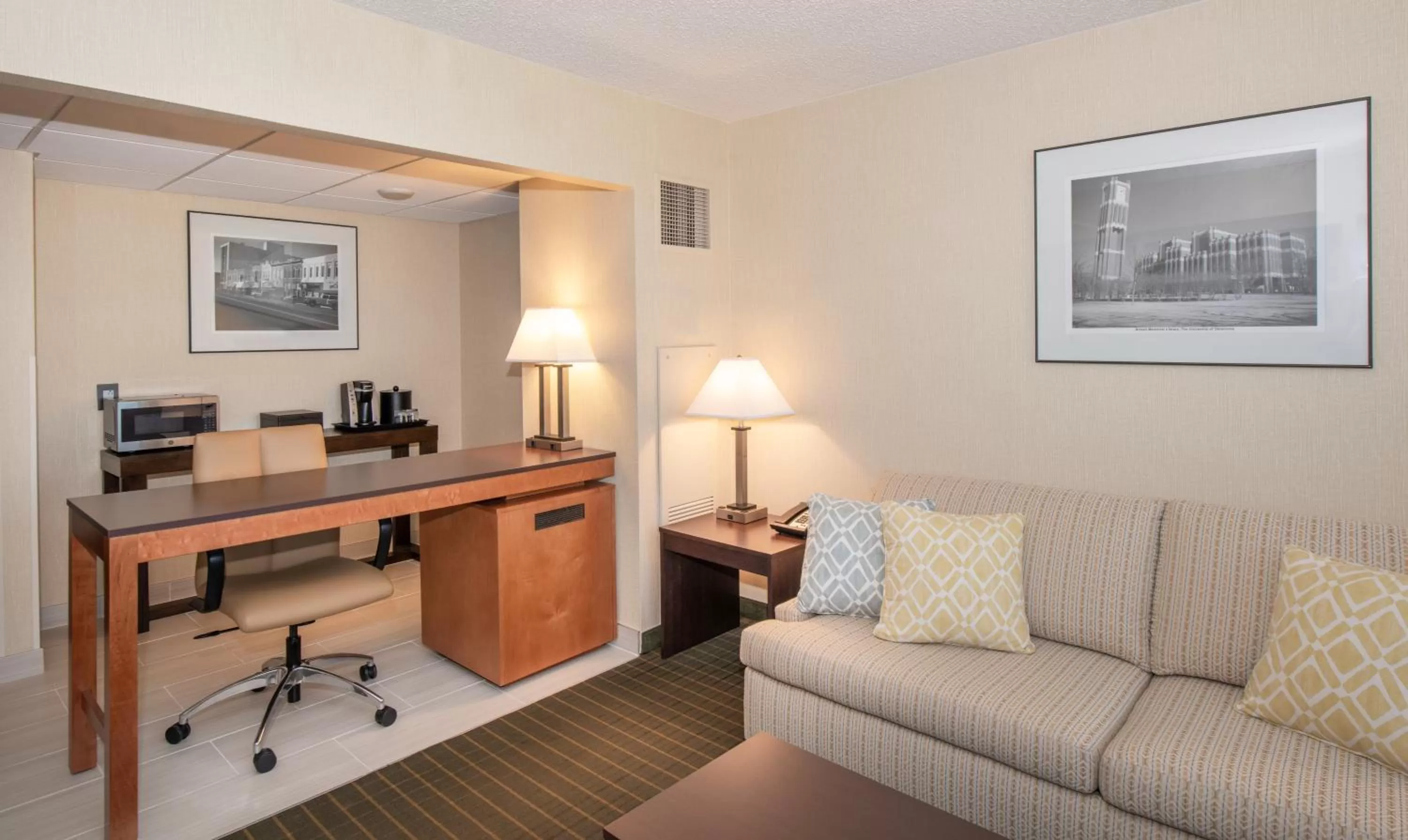 Living room in NCED Conference Center & Hotel