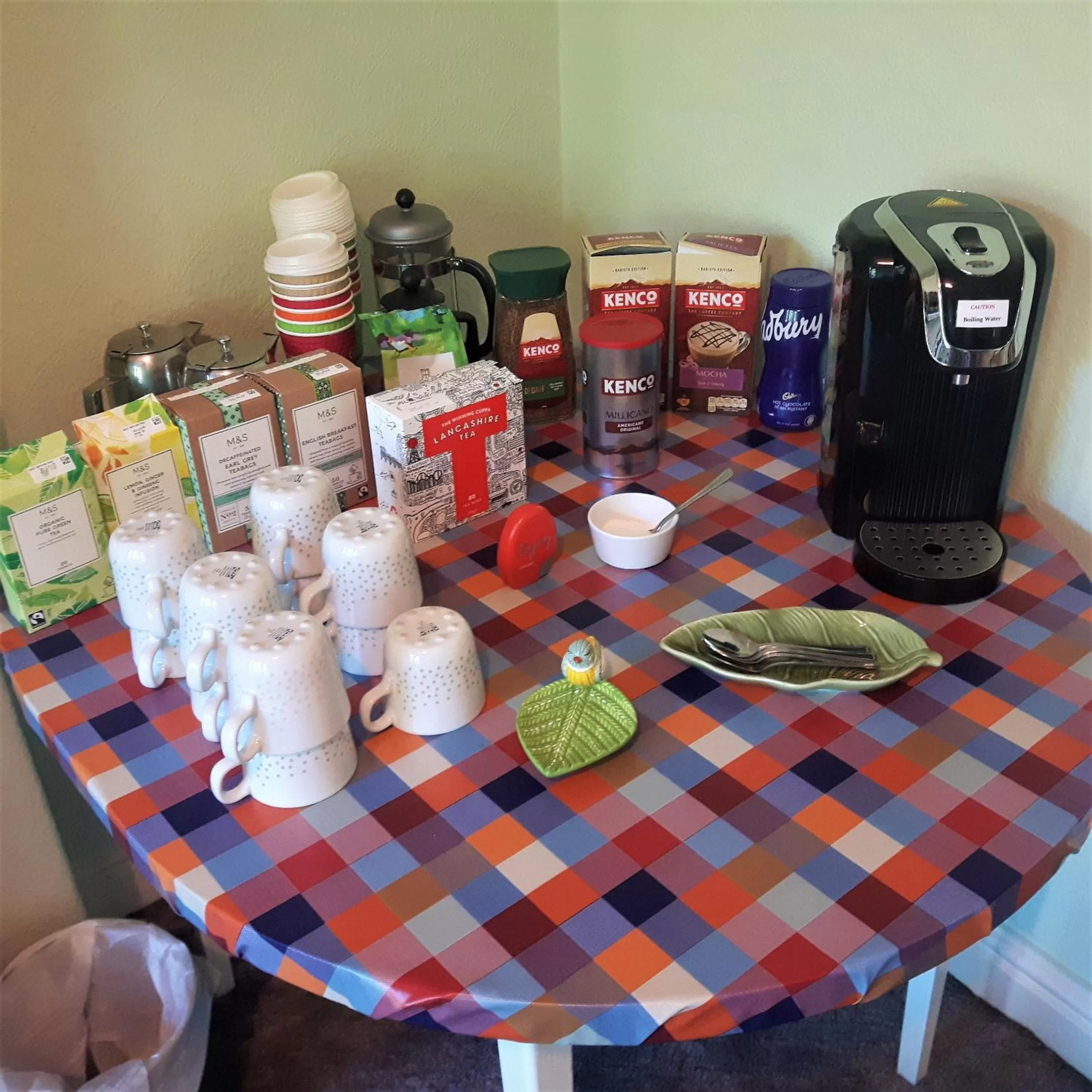 Continental breakfast in Lancaster Townhouse