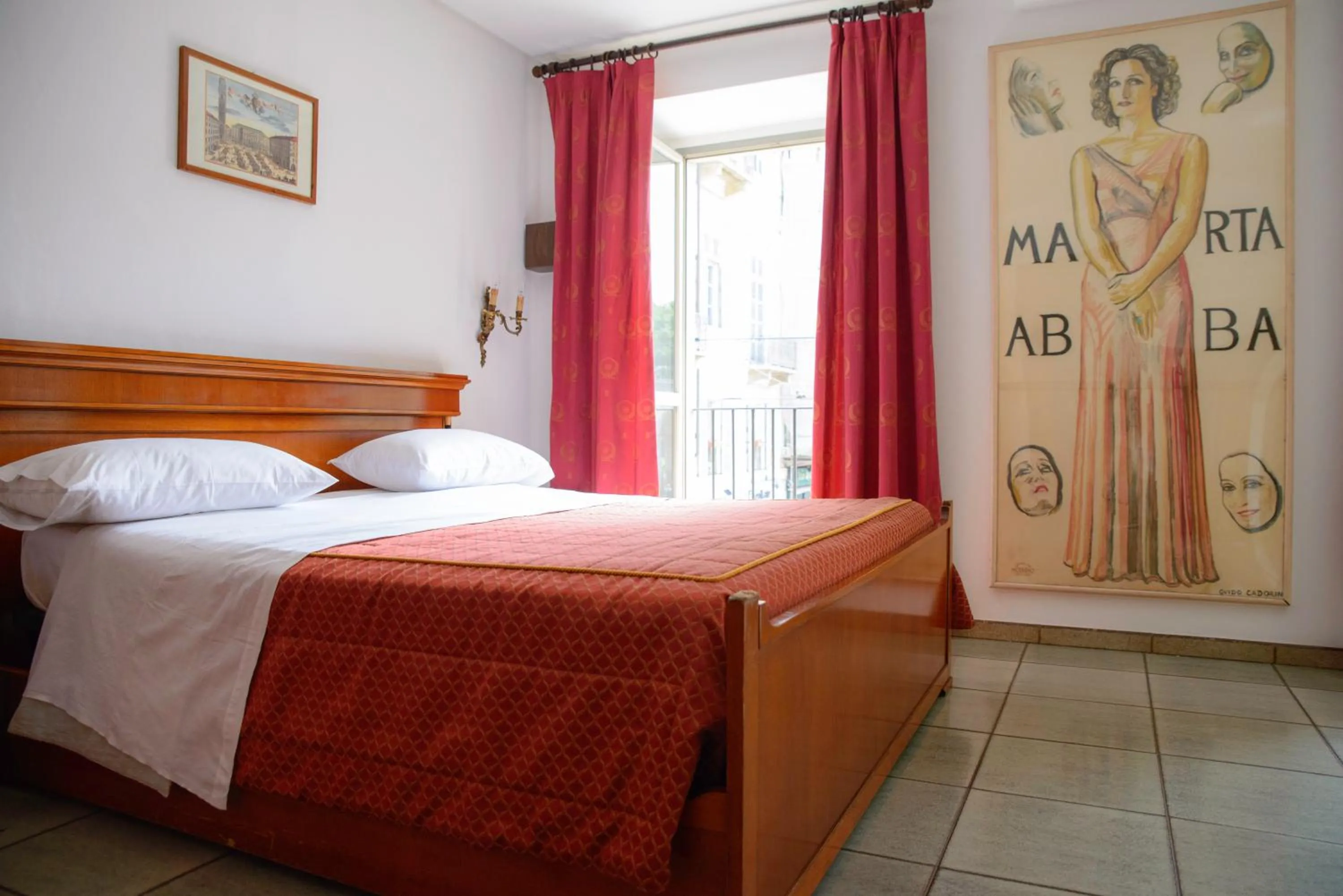 Day, Bed in Affittacamere Maison Napoleon