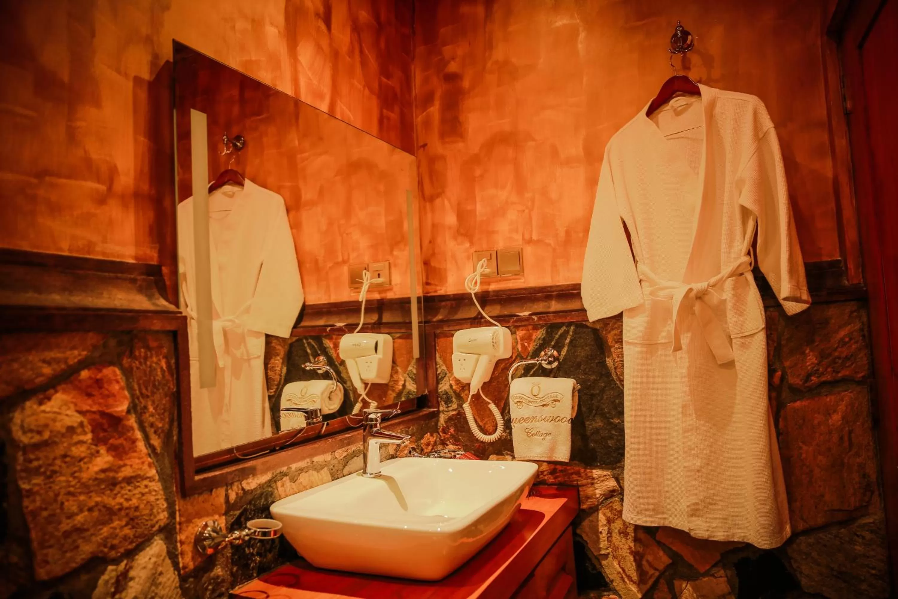 Bathroom in Queenswood Cottage