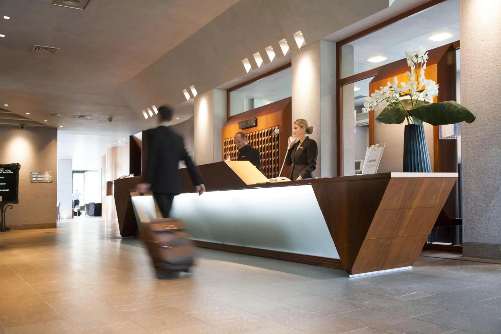 Lobby or reception in Cosmo Hotel Torri