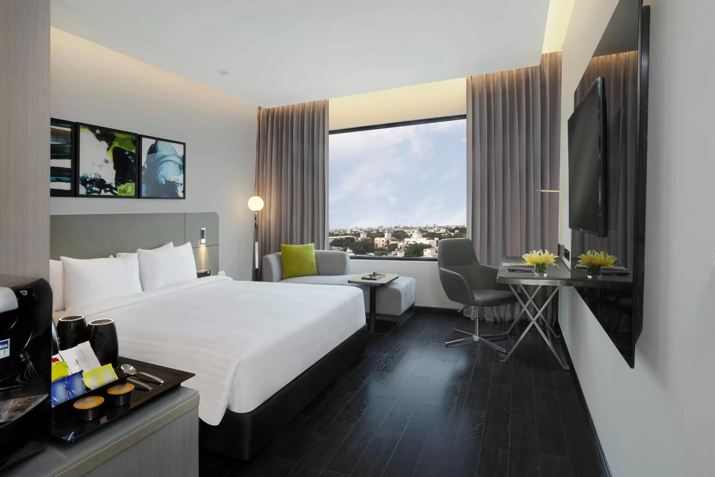 Bedroom, Bed in Novotel Chennai Chamiers Road