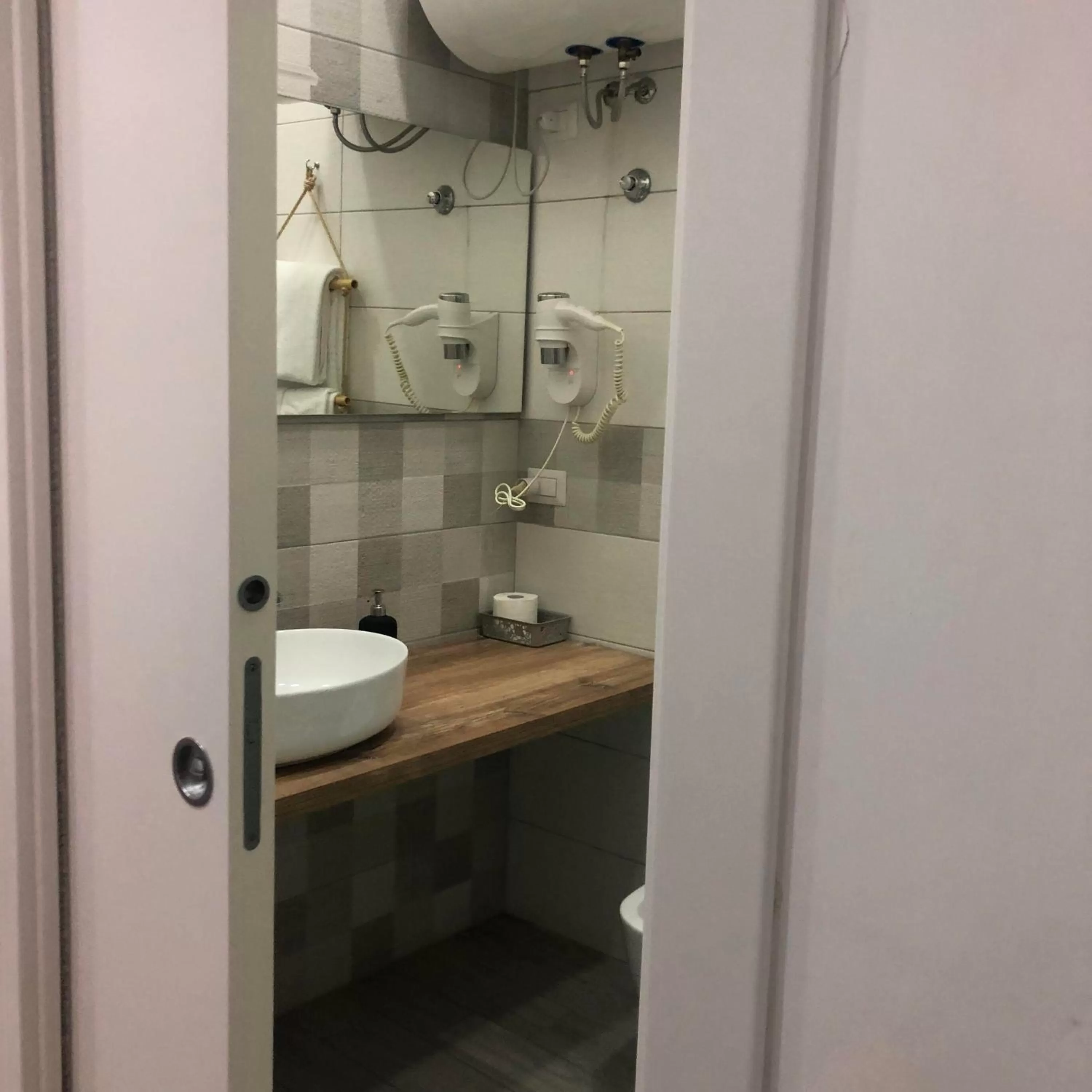 Bathroom in Napoli DownTown