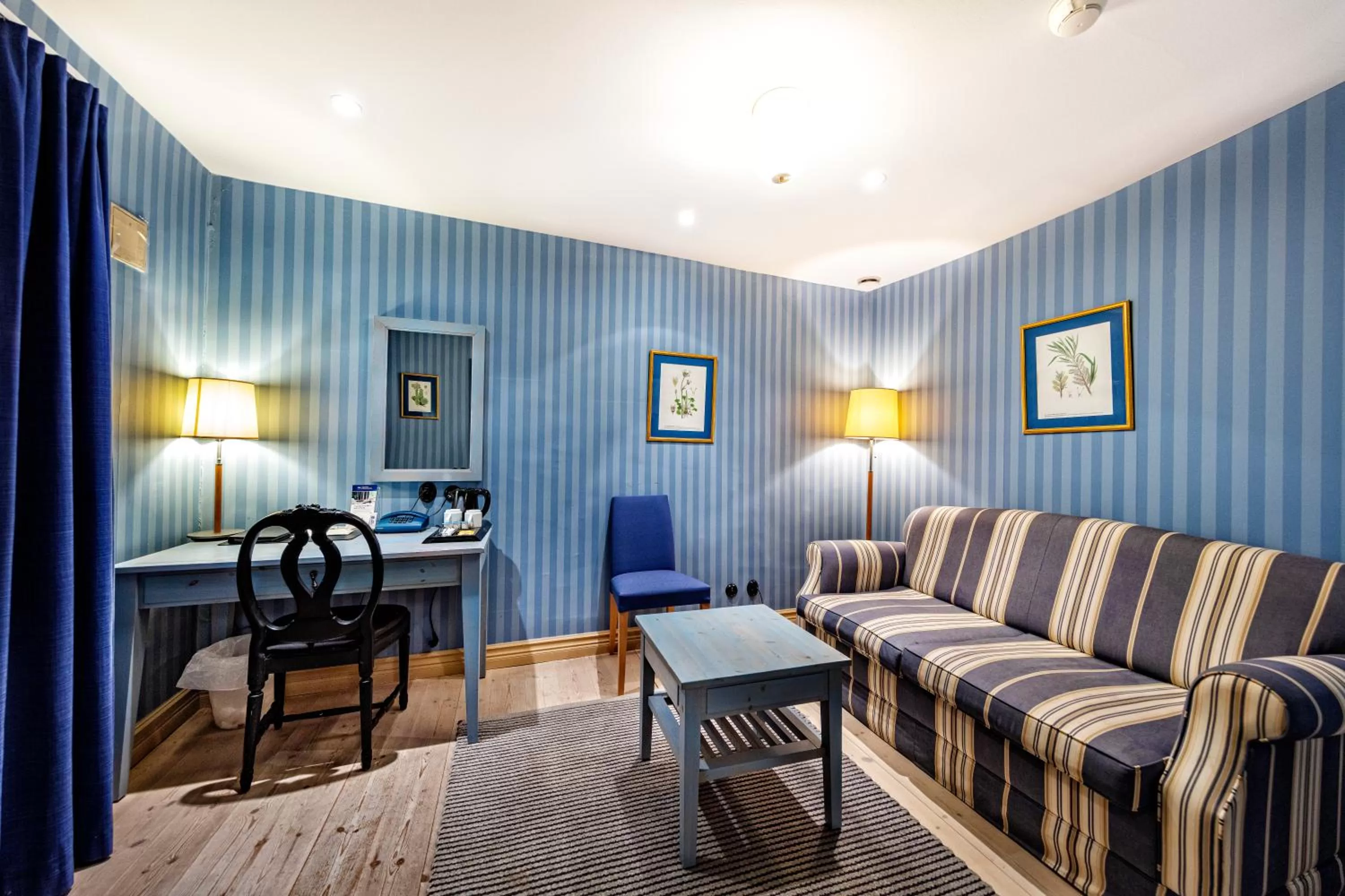 Seating area in Best Western Hotel Royal