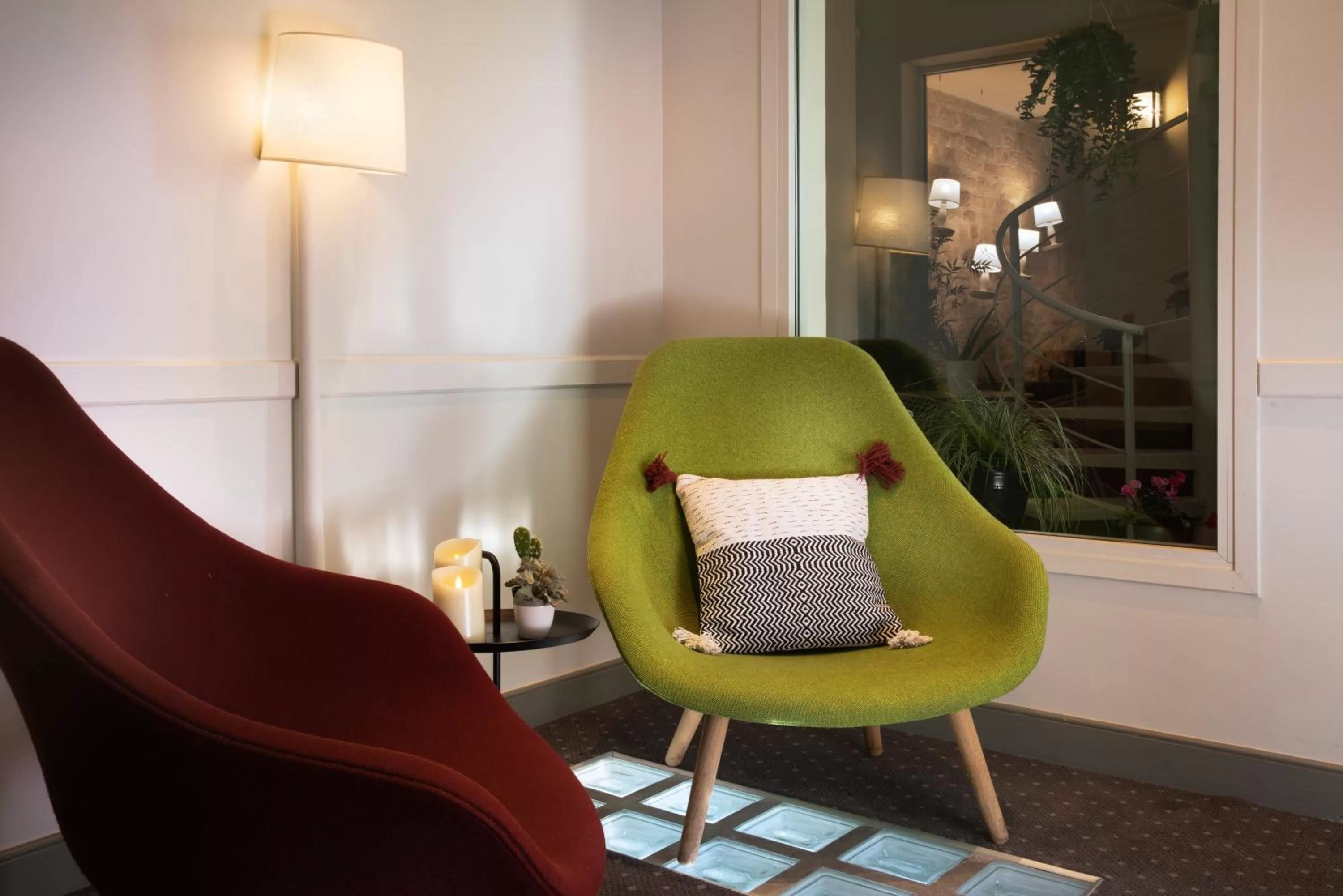 Seating area in Hôtel Marais Hôme