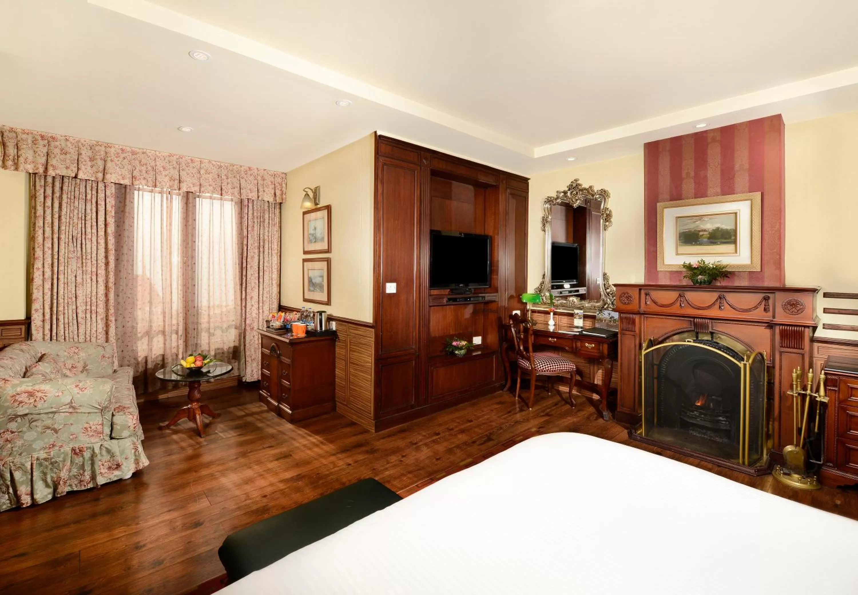 Bedroom, Bed in Mayfair Darjeeling