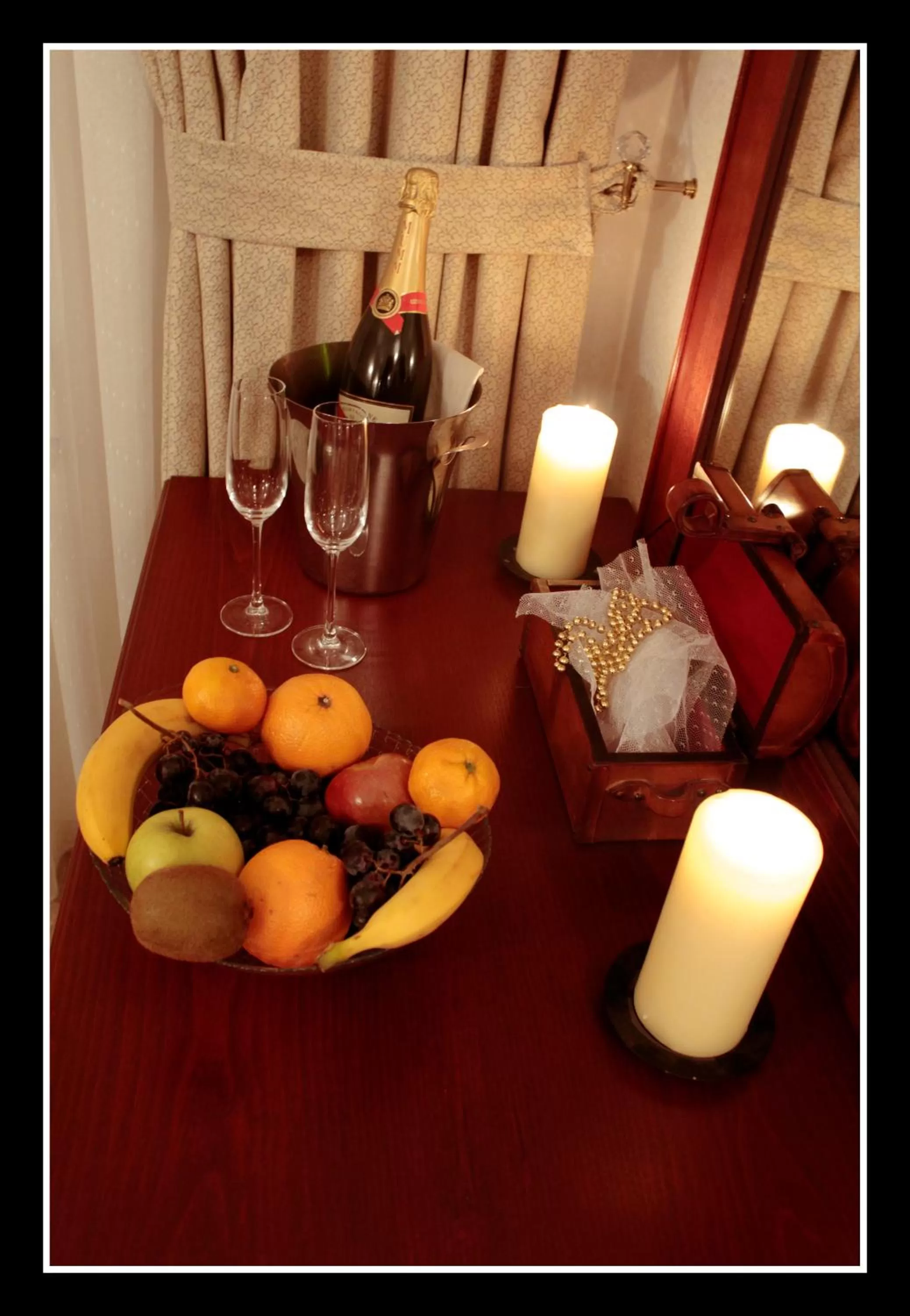 Drinks in Sultanahmet Cesme Hotel