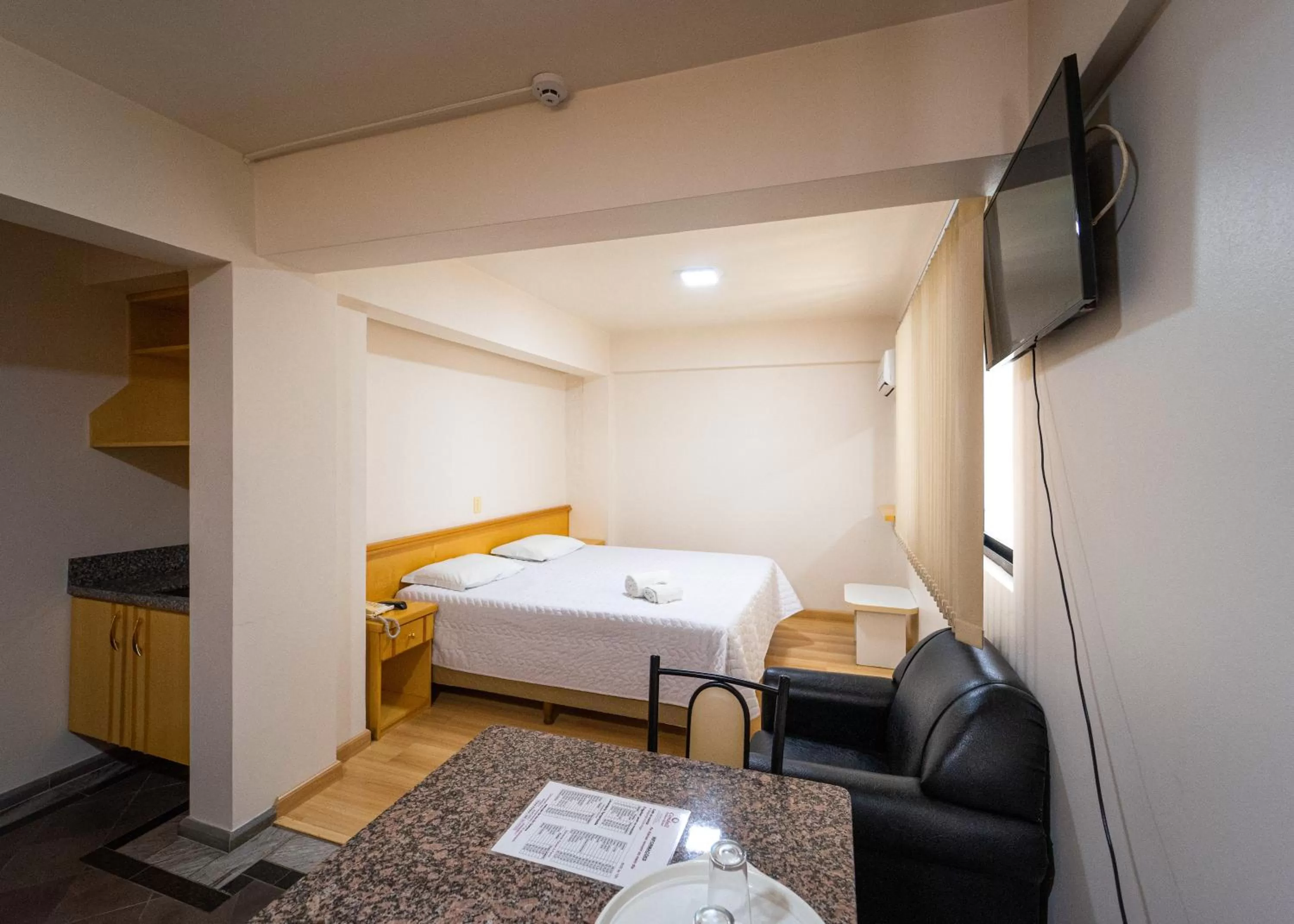 Bed in Condall Palace Hotel