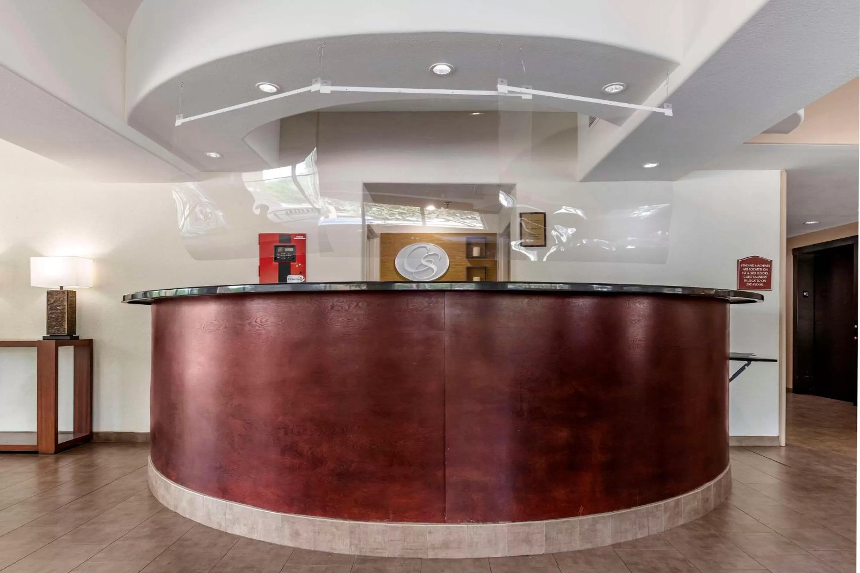 Lobby or reception in Comfort Suites Medical Center near Six Flags