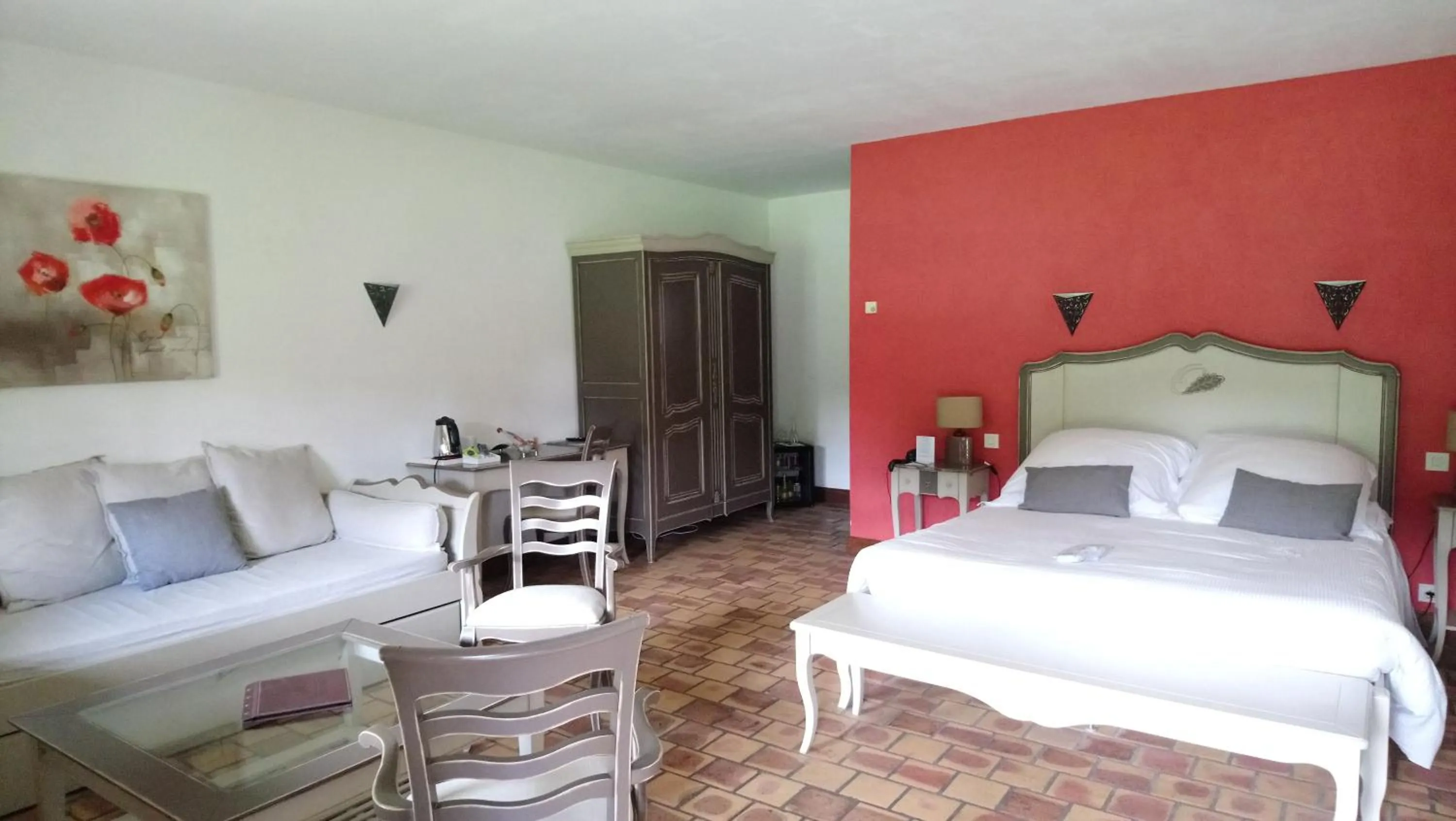 Photo of the whole room, Bed in L'Orée des Chênes, The Originals Relais