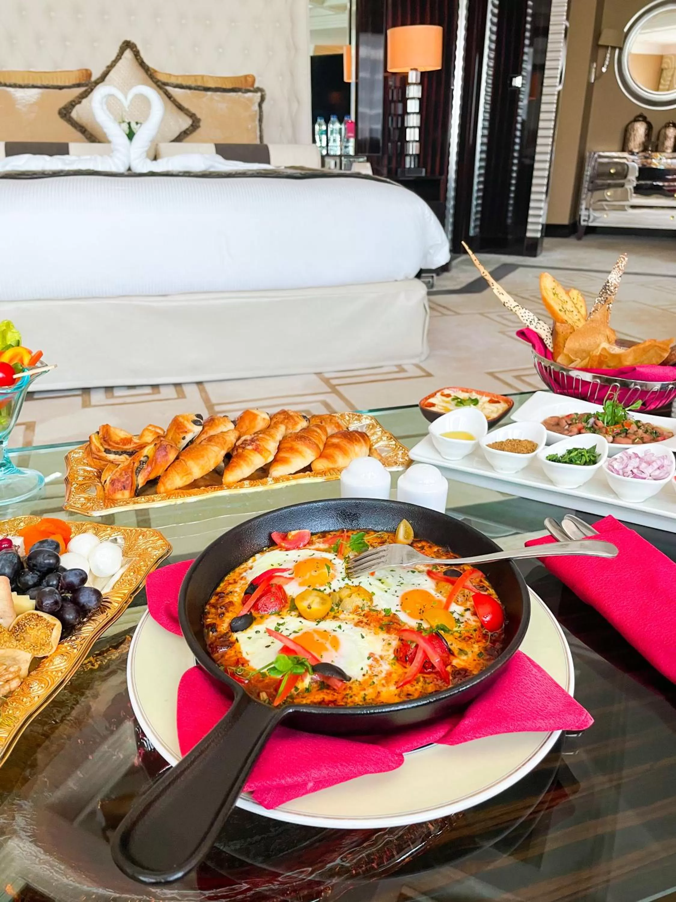 Food in Mövenpick Grand Al Bustan