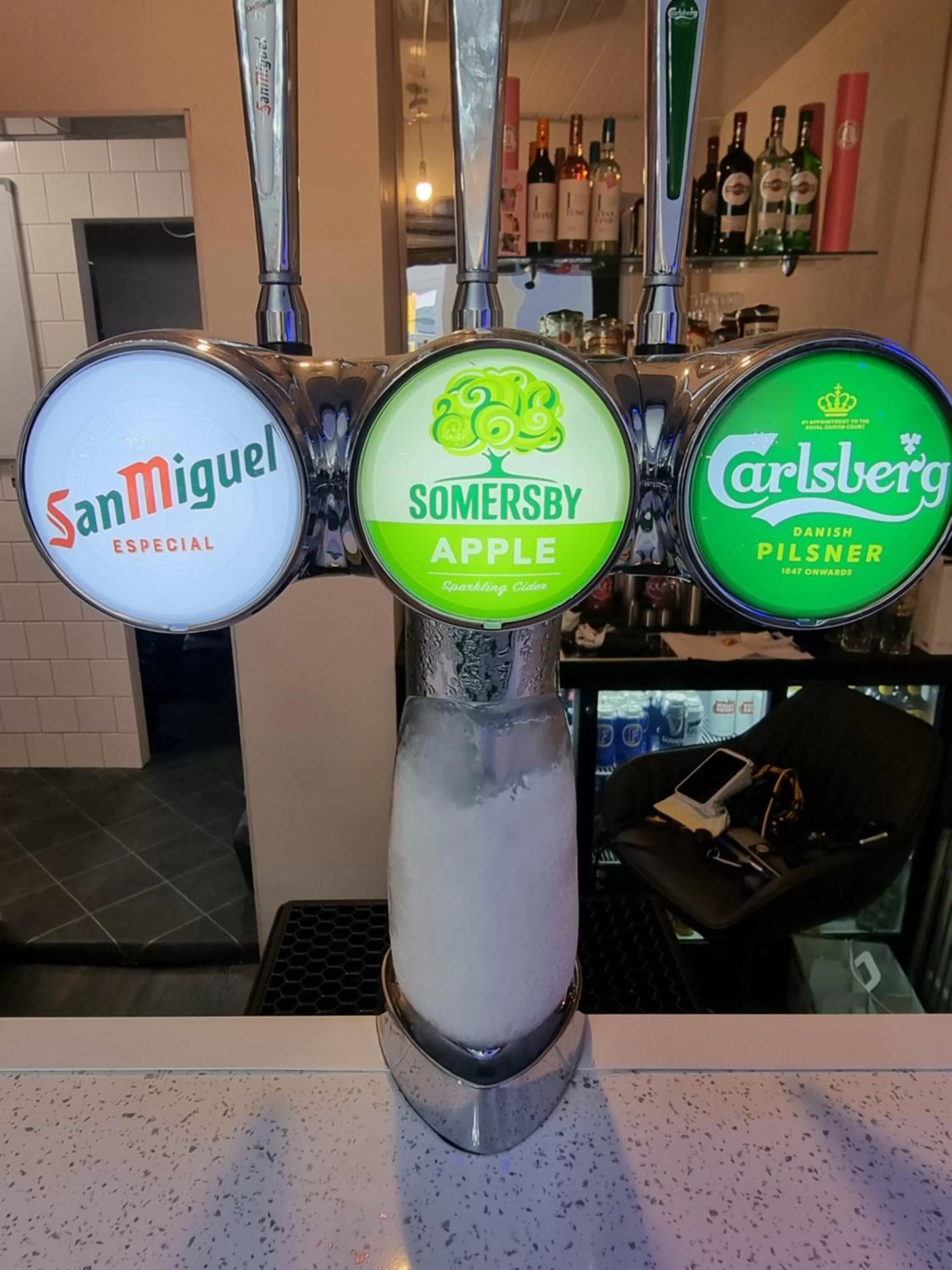 Lounge or bar in Langley House Hotel