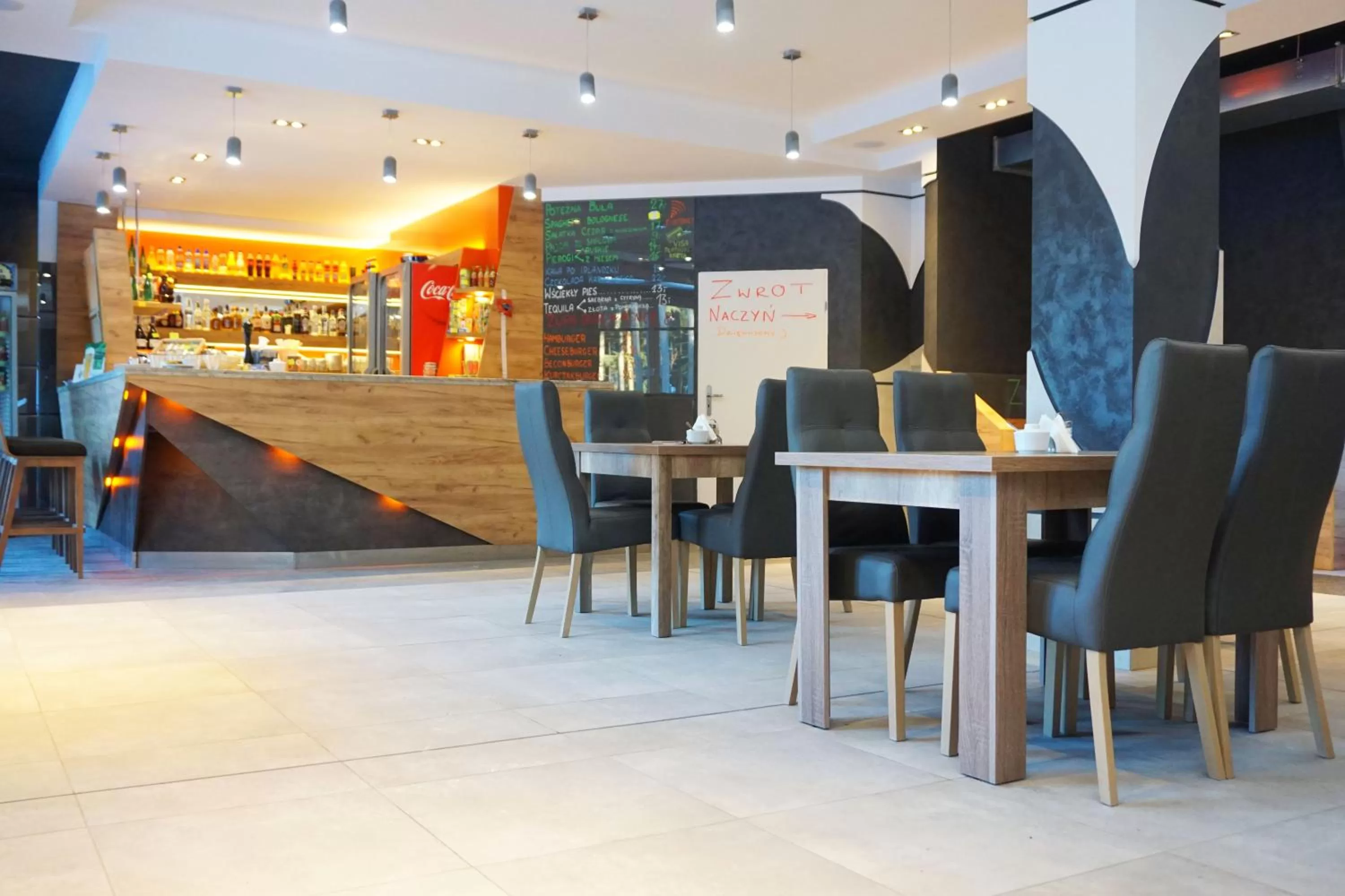 Restaurant/places to eat in Villa Winterpol