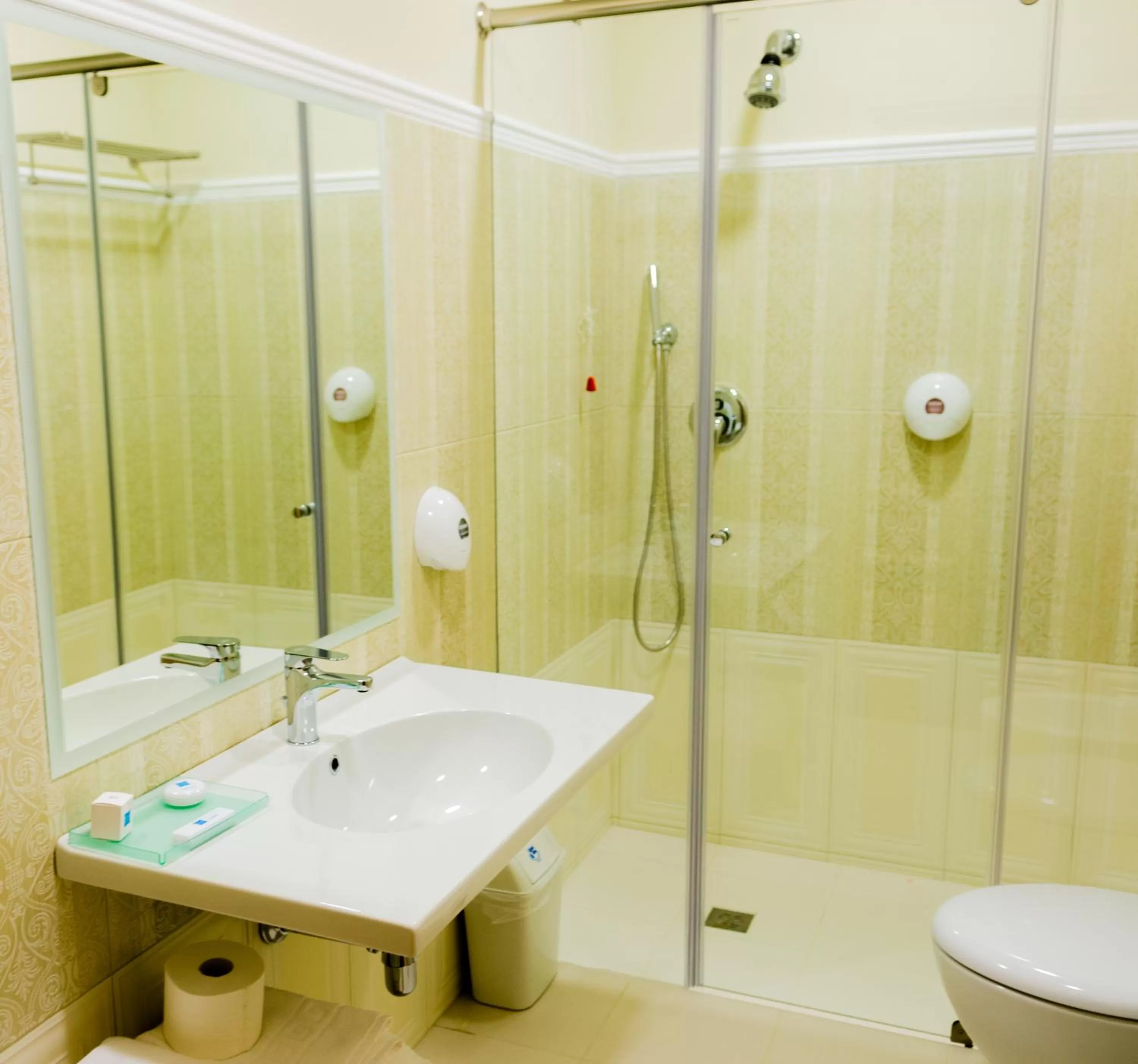 Superior Double Room with Balcony in Sar'Otel Boutique Hotel