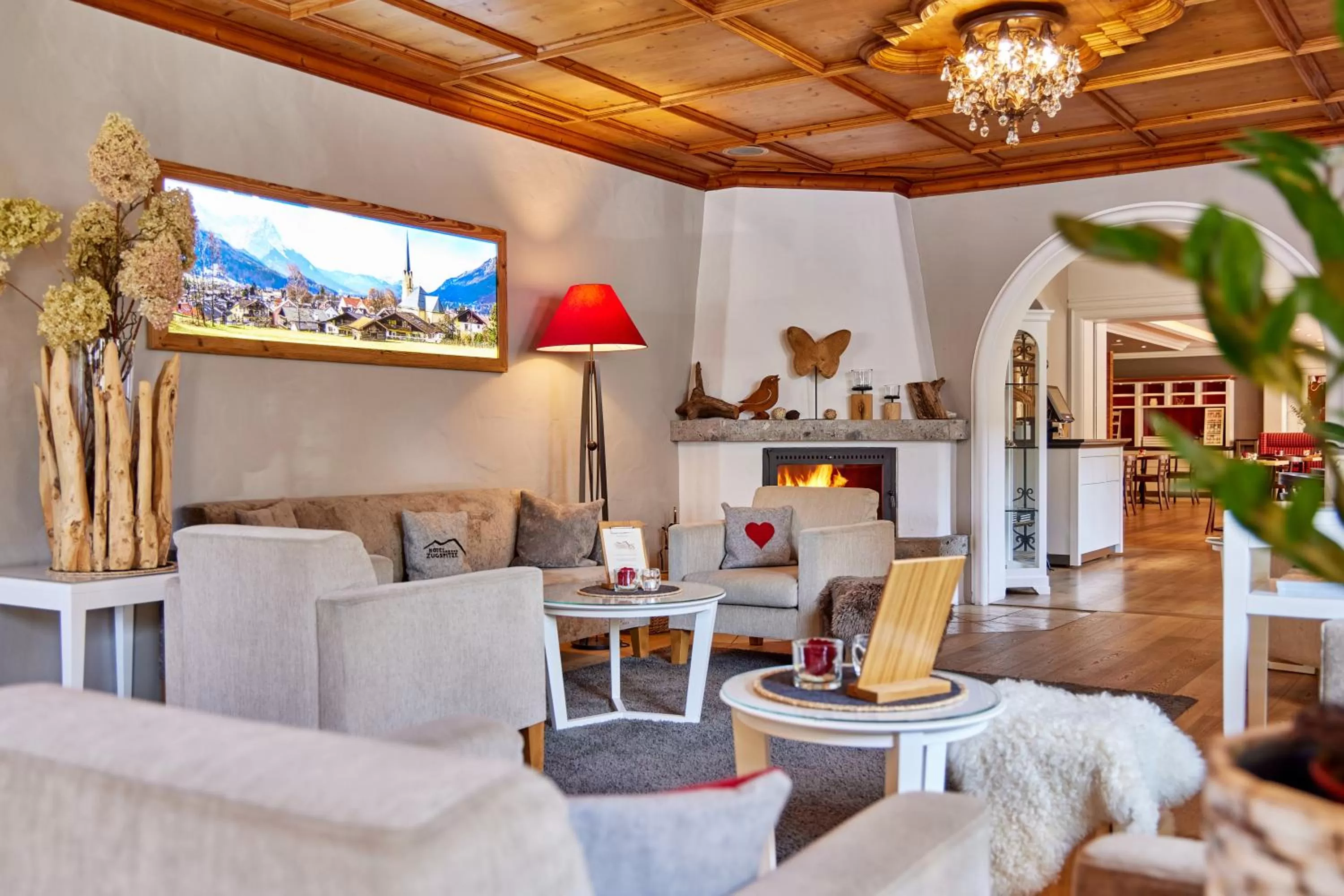 Lounge or bar in Hotel Zugspitze