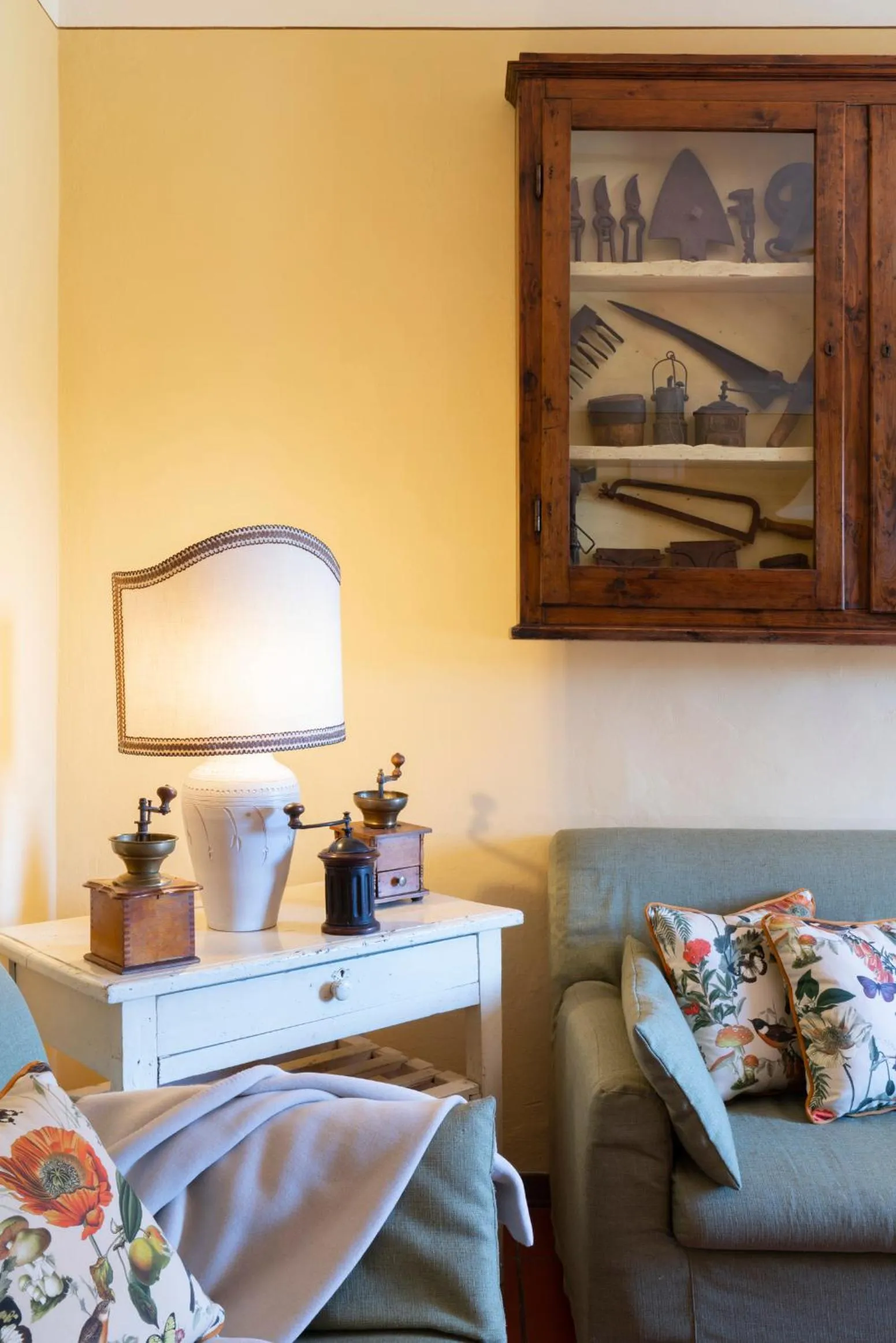 Living room in Borgo San Benedetto