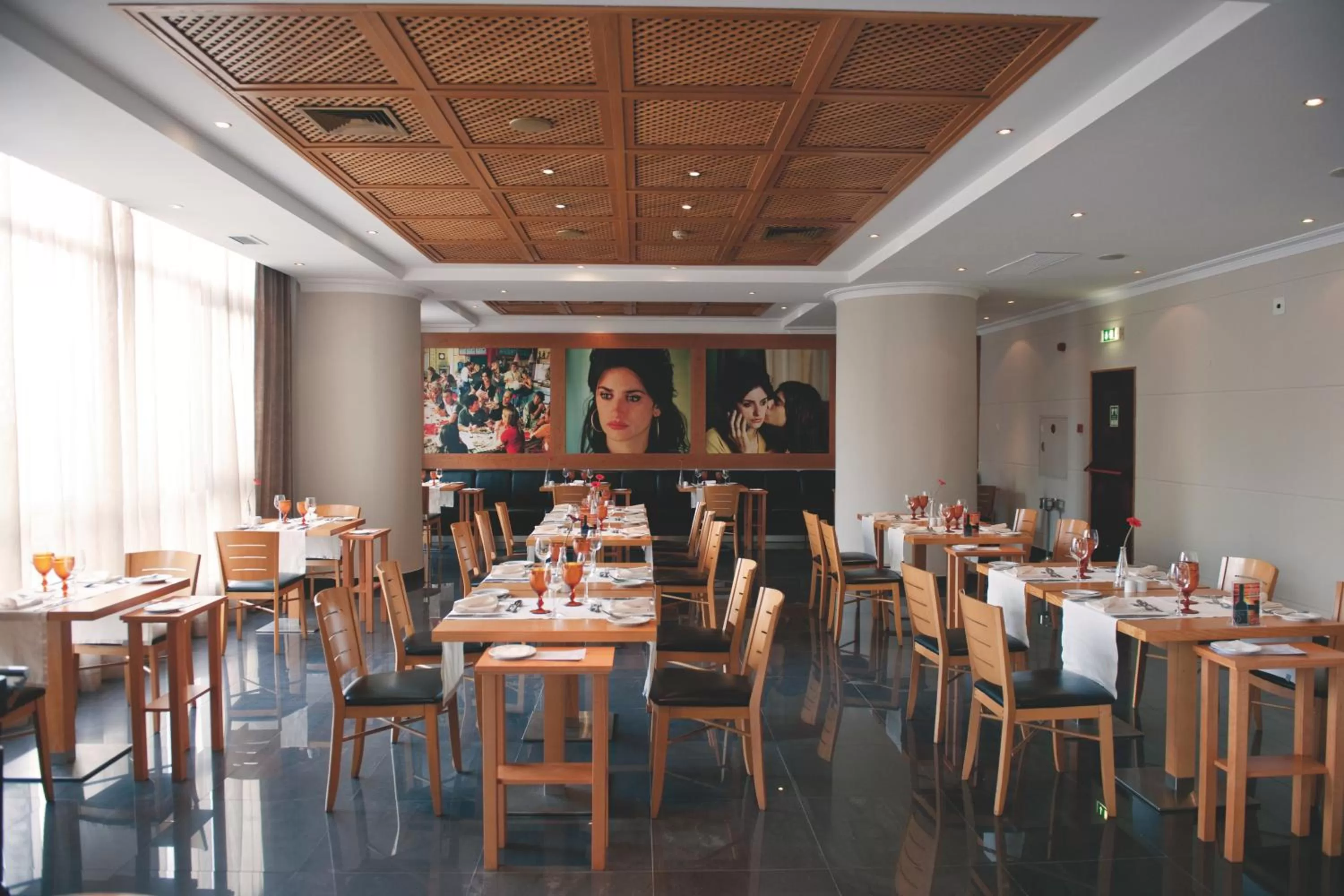 Restaurant/places to eat in Vila Gale Porto - Centro