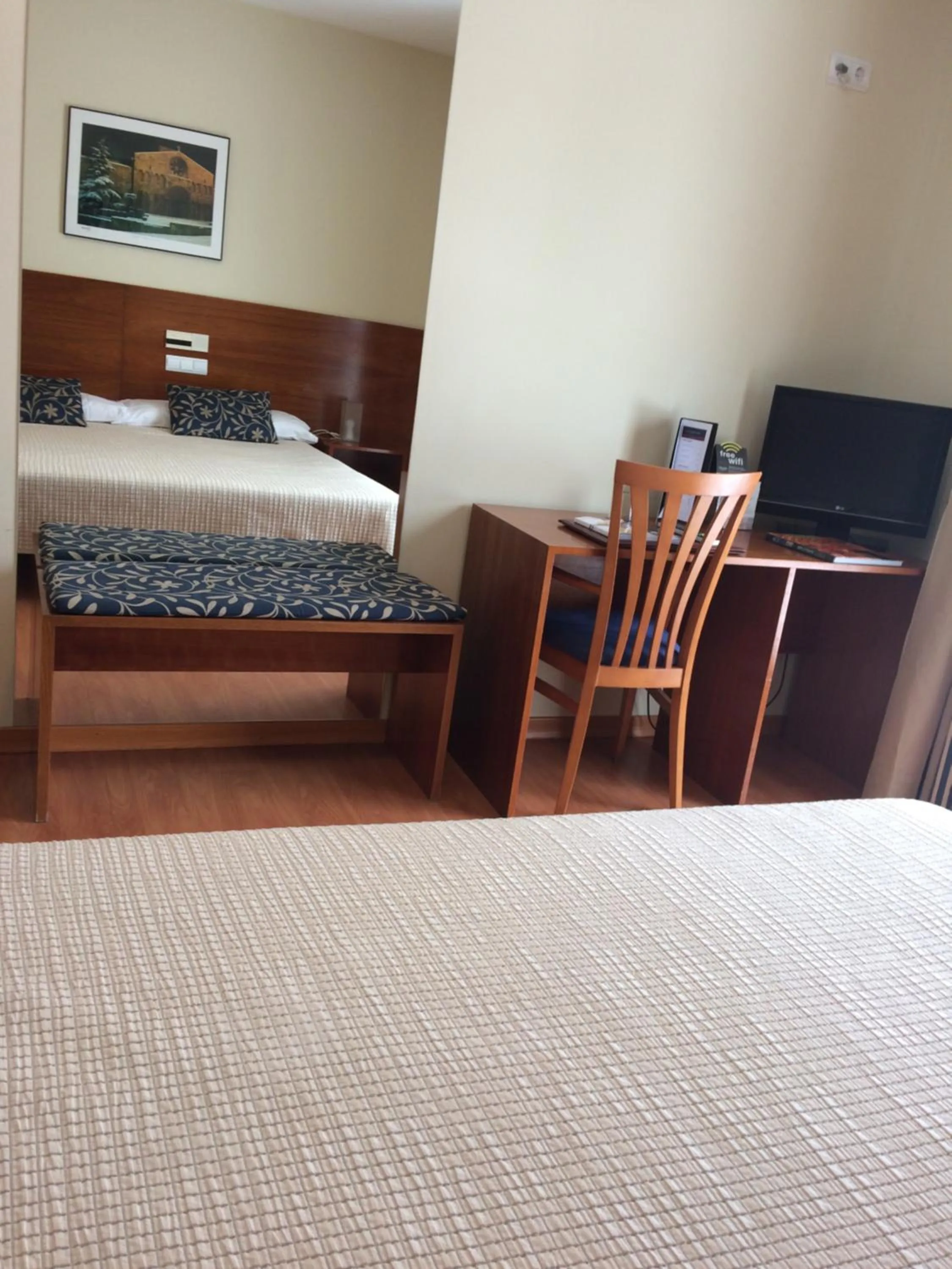 Bedroom, Bed in Hotel Alda Ciudad de Soria