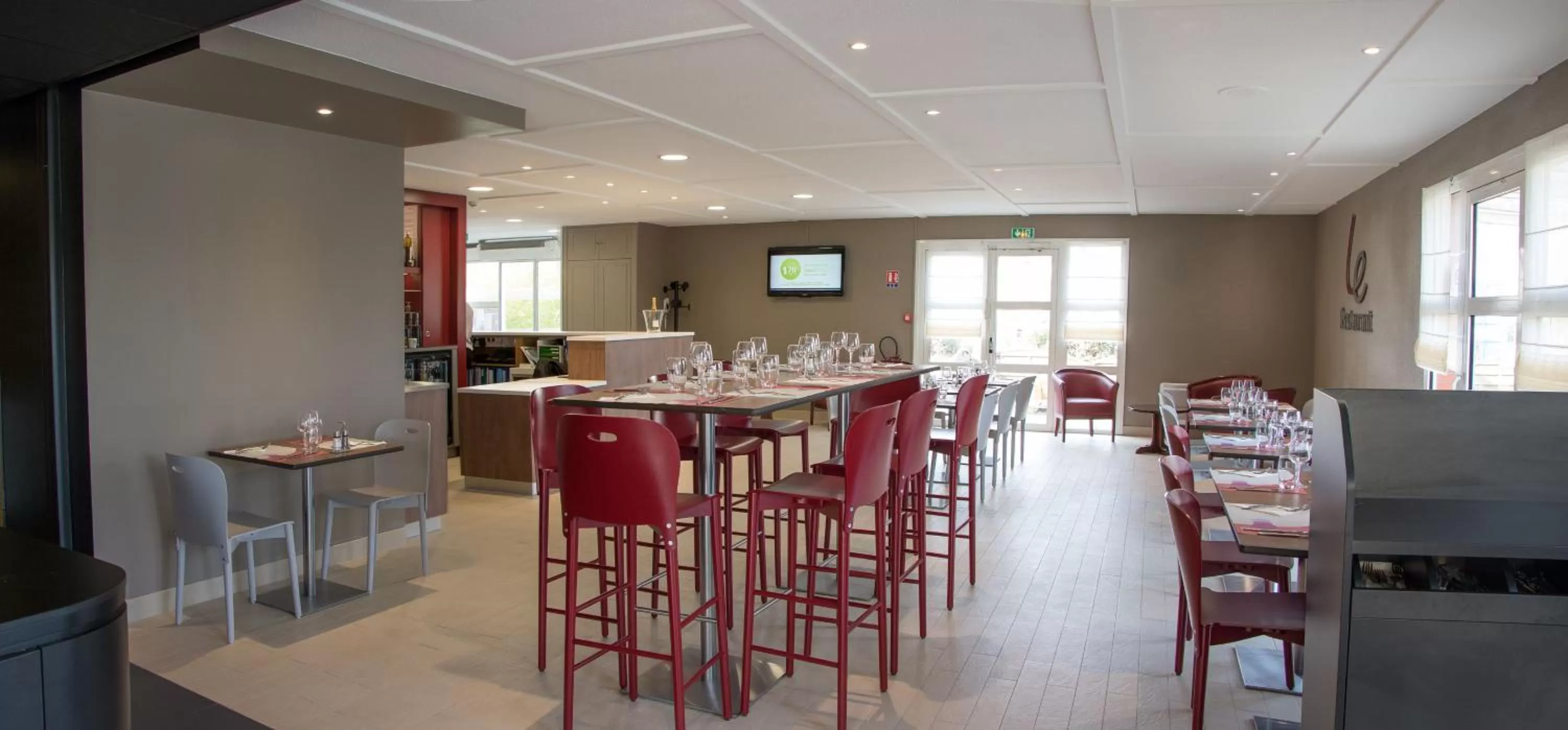 Restaurant/places to eat in Campanile Nantes Saint-Sébastien-Sur-Loire