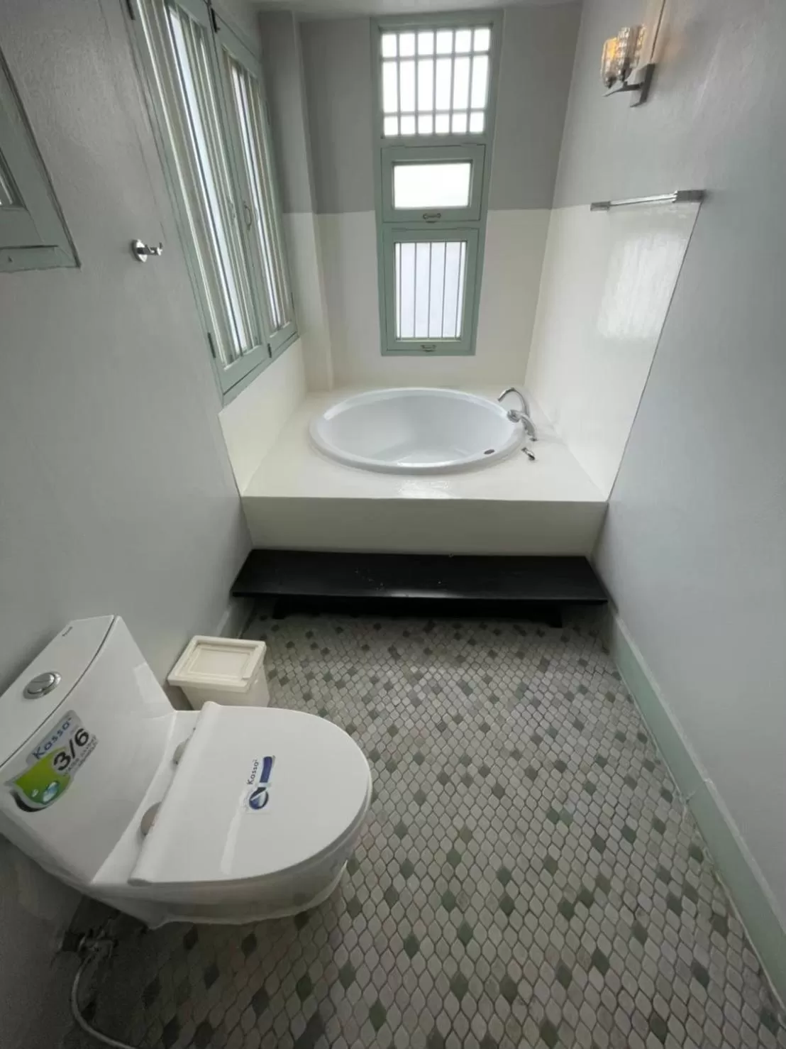 Toilet in Villa Duangchampa