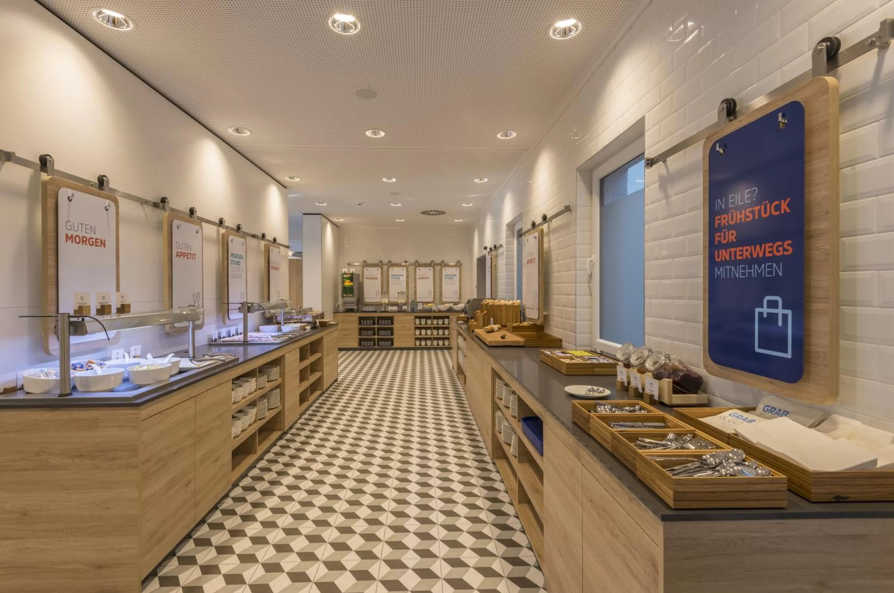 Restaurant/places to eat in Holiday Inn Express - Wuppertal - Hauptbahnhof by IHG