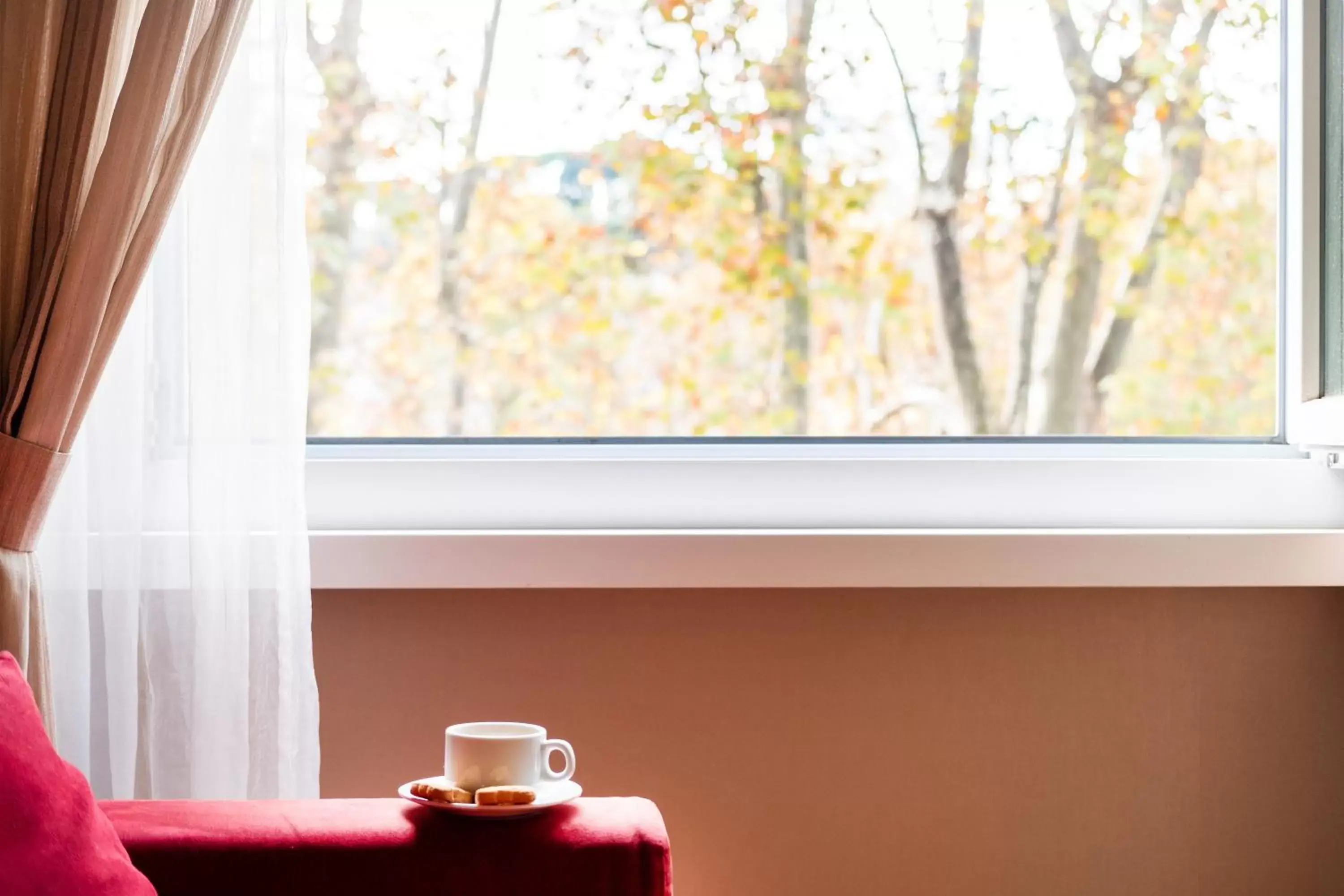 Deluxe Room with River View in Rome River Inn Deluxe Room with River View in Rome River Inn