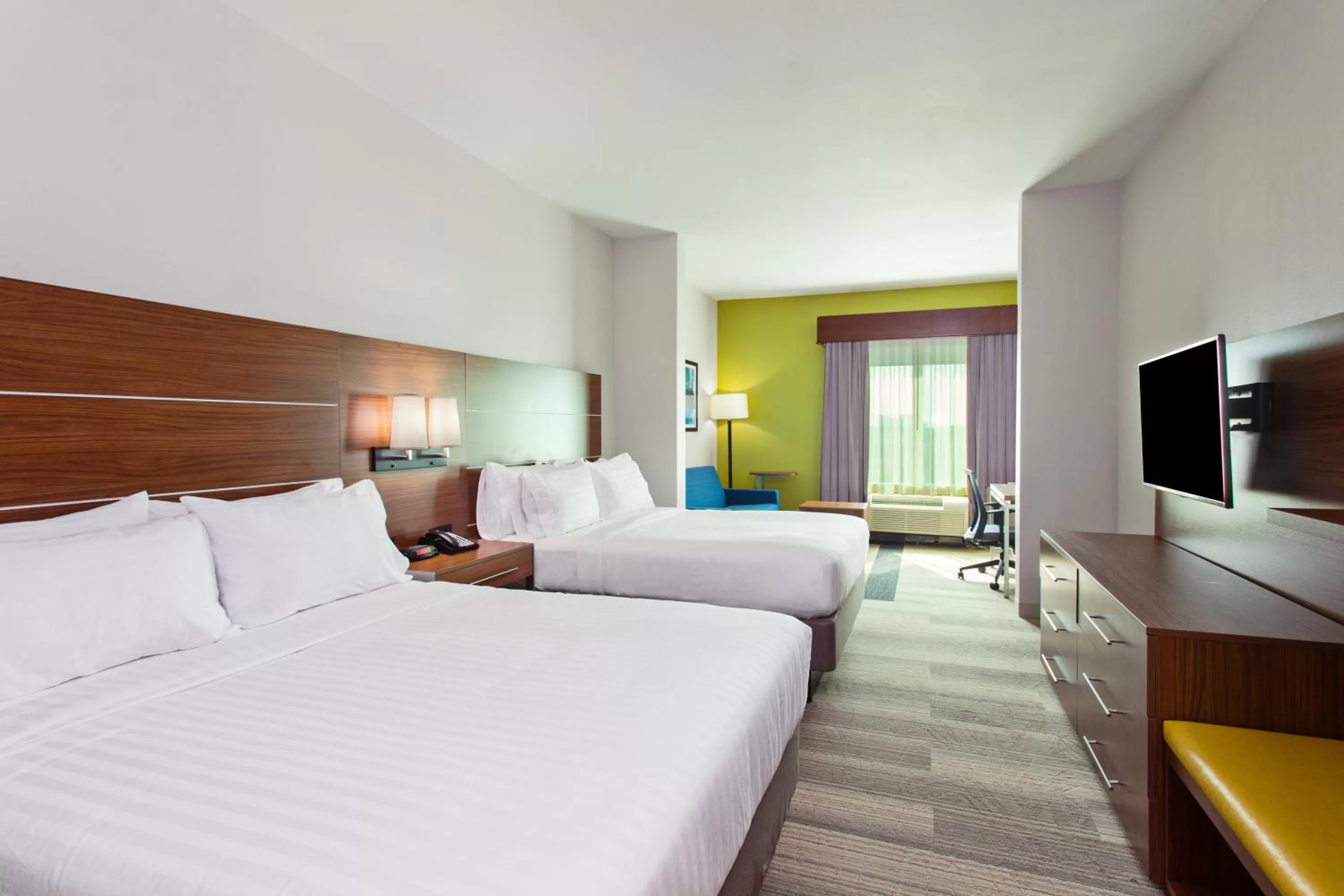 Bedroom, Bed in Holiday Inn Express & Suites Houston S - Medical Ctr Area by IHG