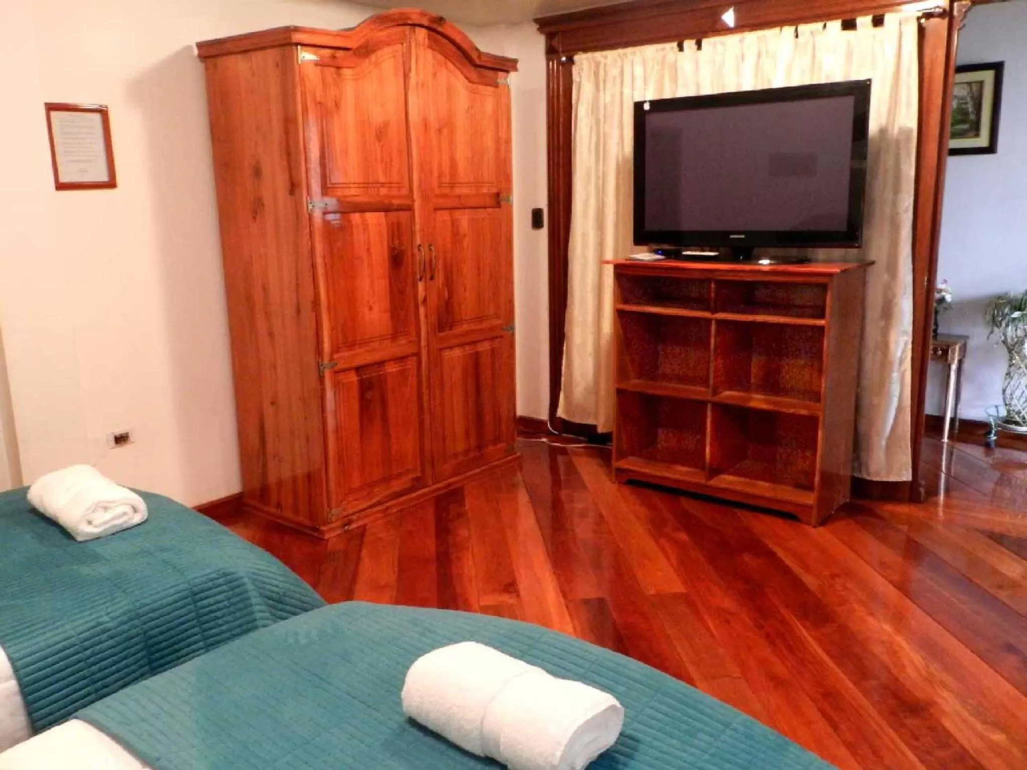 Bedroom, TV/Entertainment Center in Mirador de Bellavista Riobamba