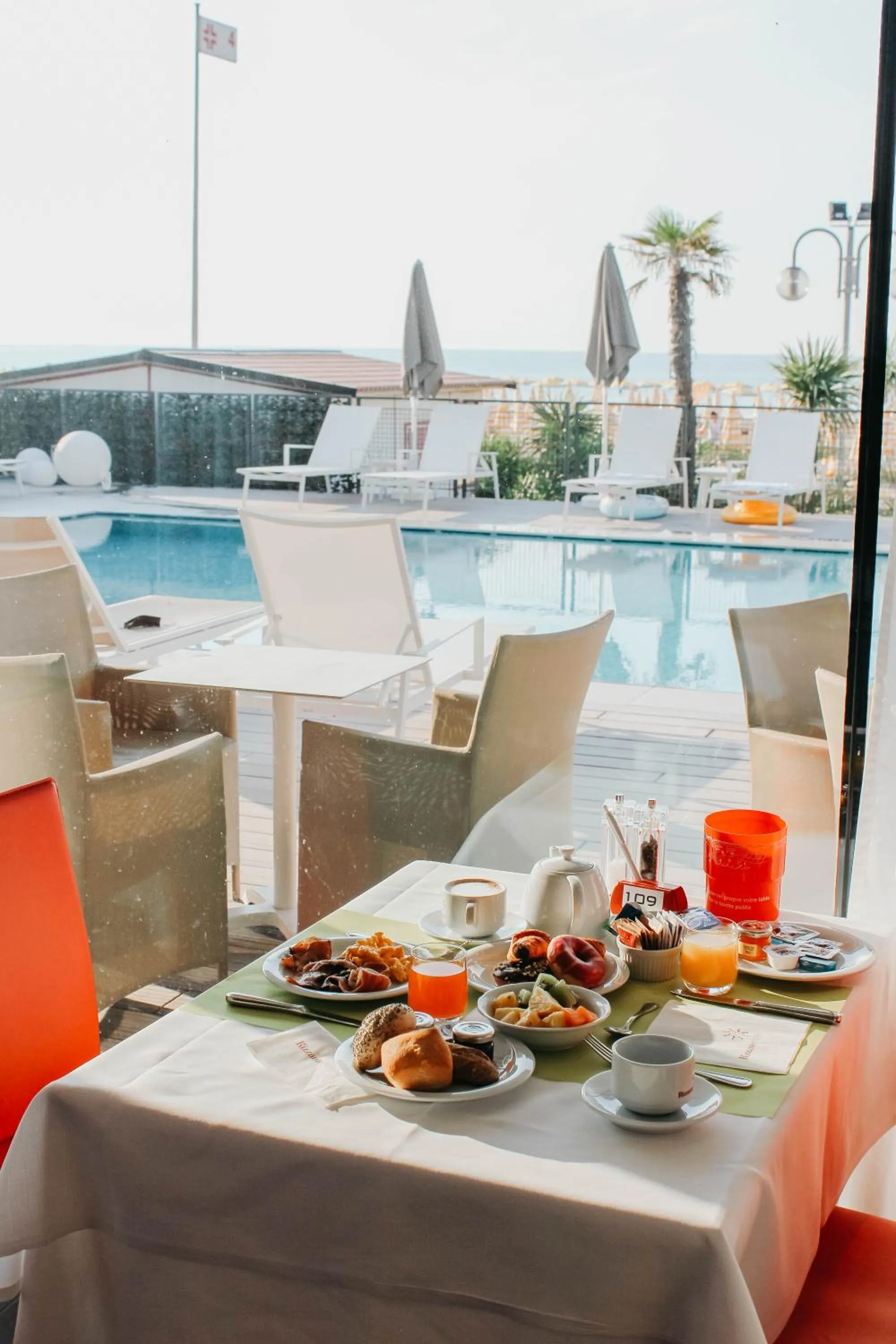 Breakfast in Hotel Adlon