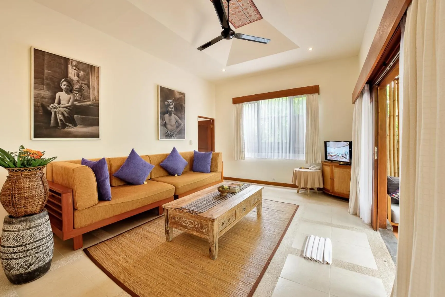 Living room in D'Legon Villas